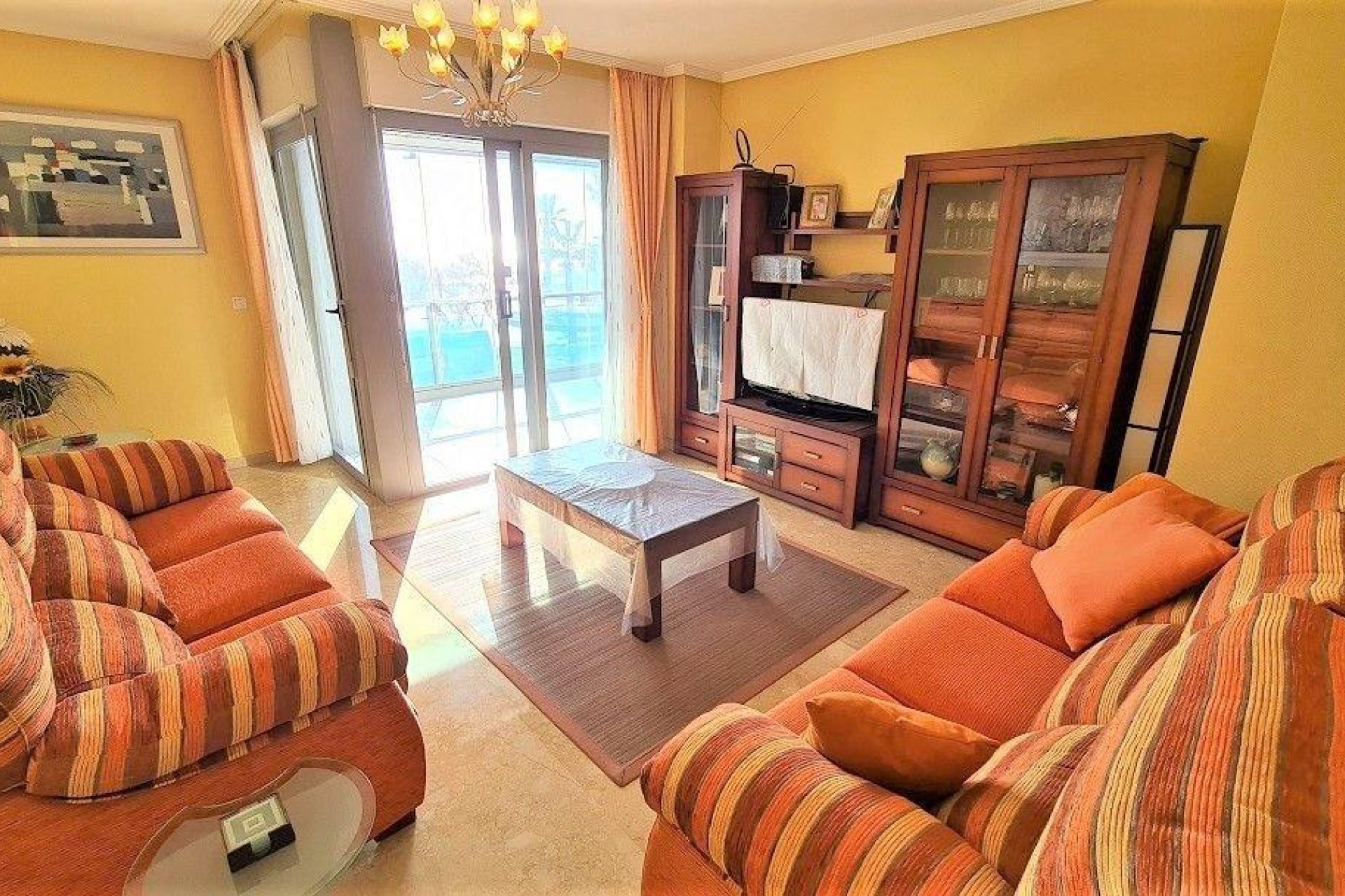 Resale - Apartment / flat -
Torrevieja - Playa del Cura