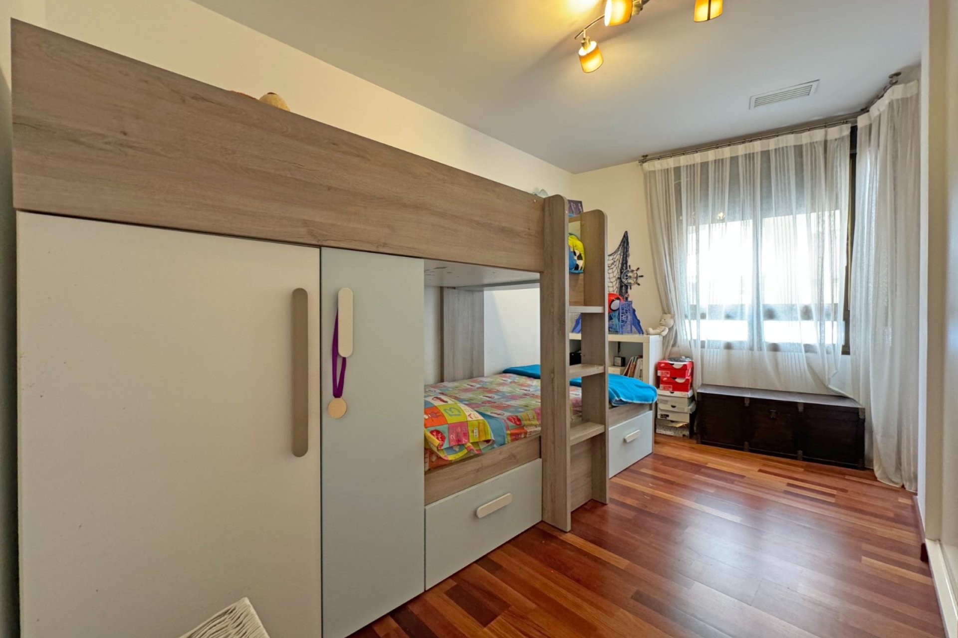 Resale - Apartment / flat -
Torrevieja - Playa del Cura