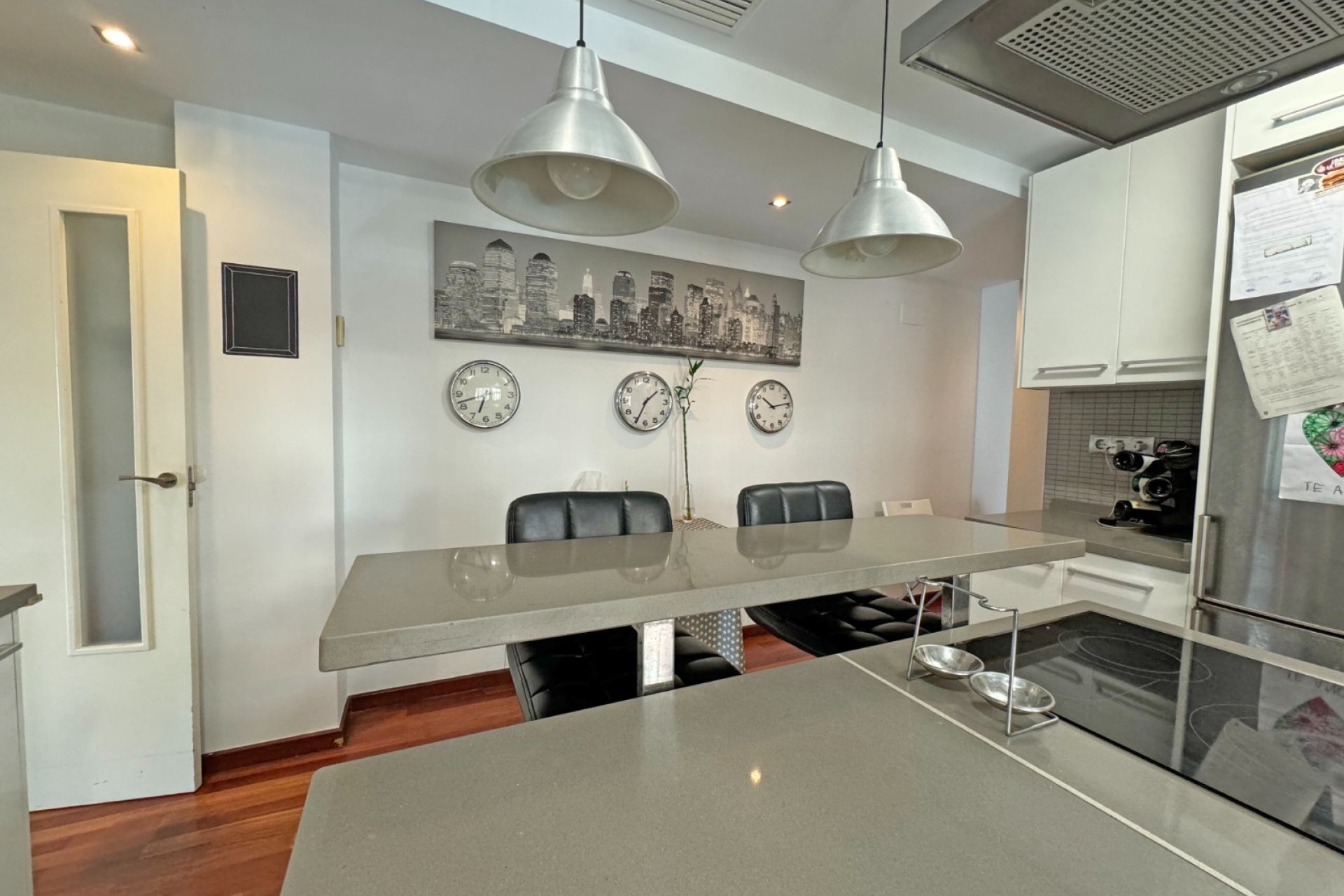 Resale - Apartment / flat -
Torrevieja - Playa del Cura