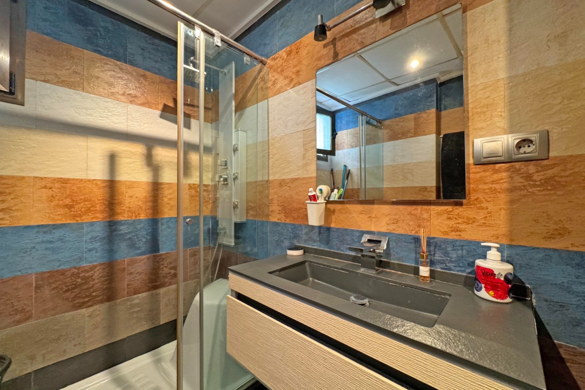 Resale - Apartment / flat -
Torrevieja - Playa del Cura