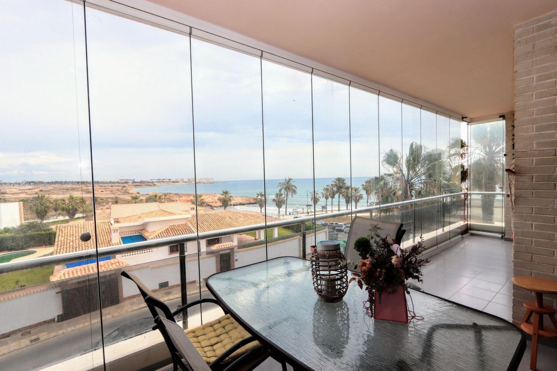 Resale - Apartment / flat -
Torrevieja - Playa Flamenca