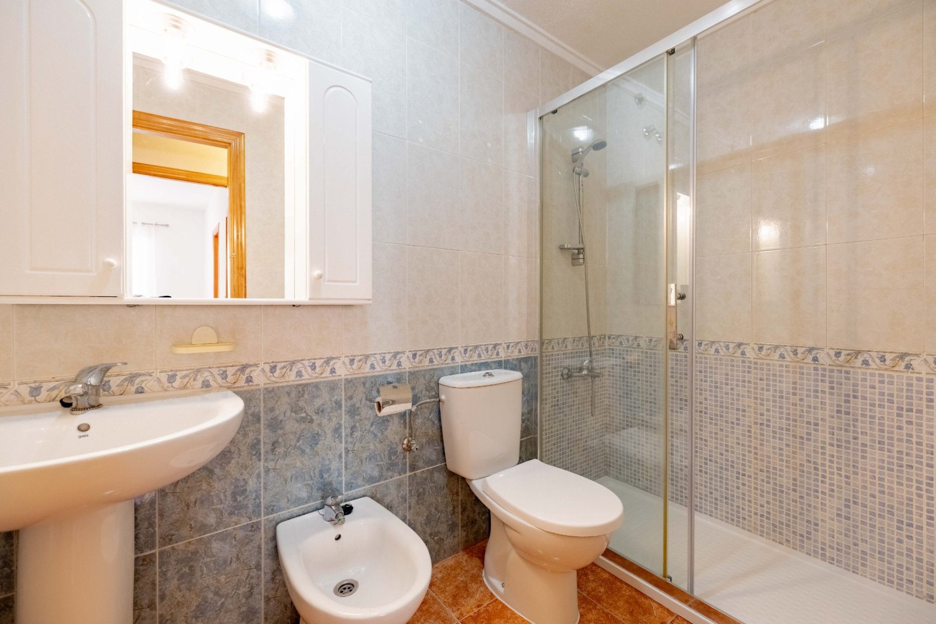 Resale - Apartment / flat -
Torrevieja - Playa Los Locos