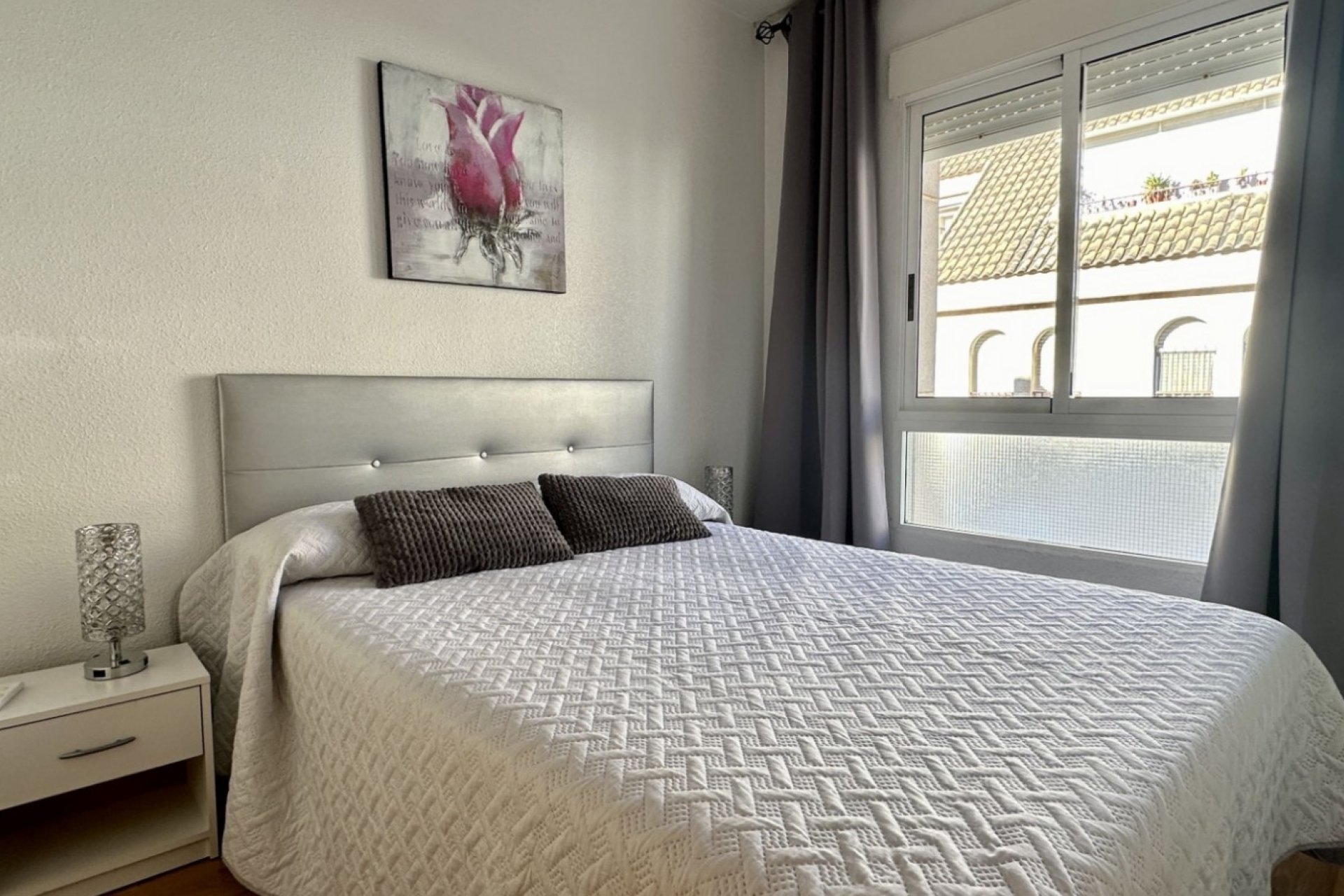 Resale - Apartment / flat -
Torrevieja - Playa Los Naufragos