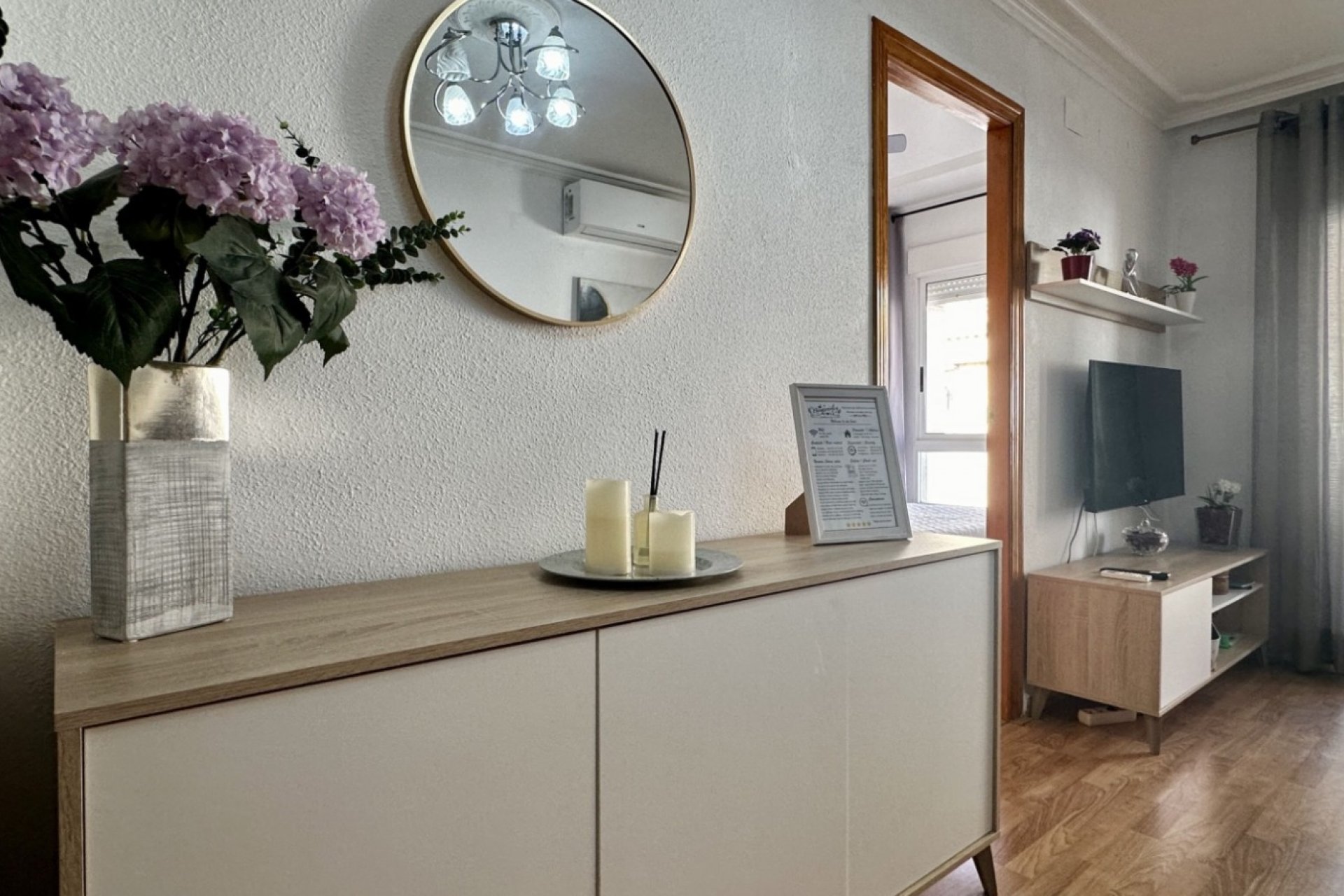 Resale - Apartment / flat -
Torrevieja - Playa Los Naufragos