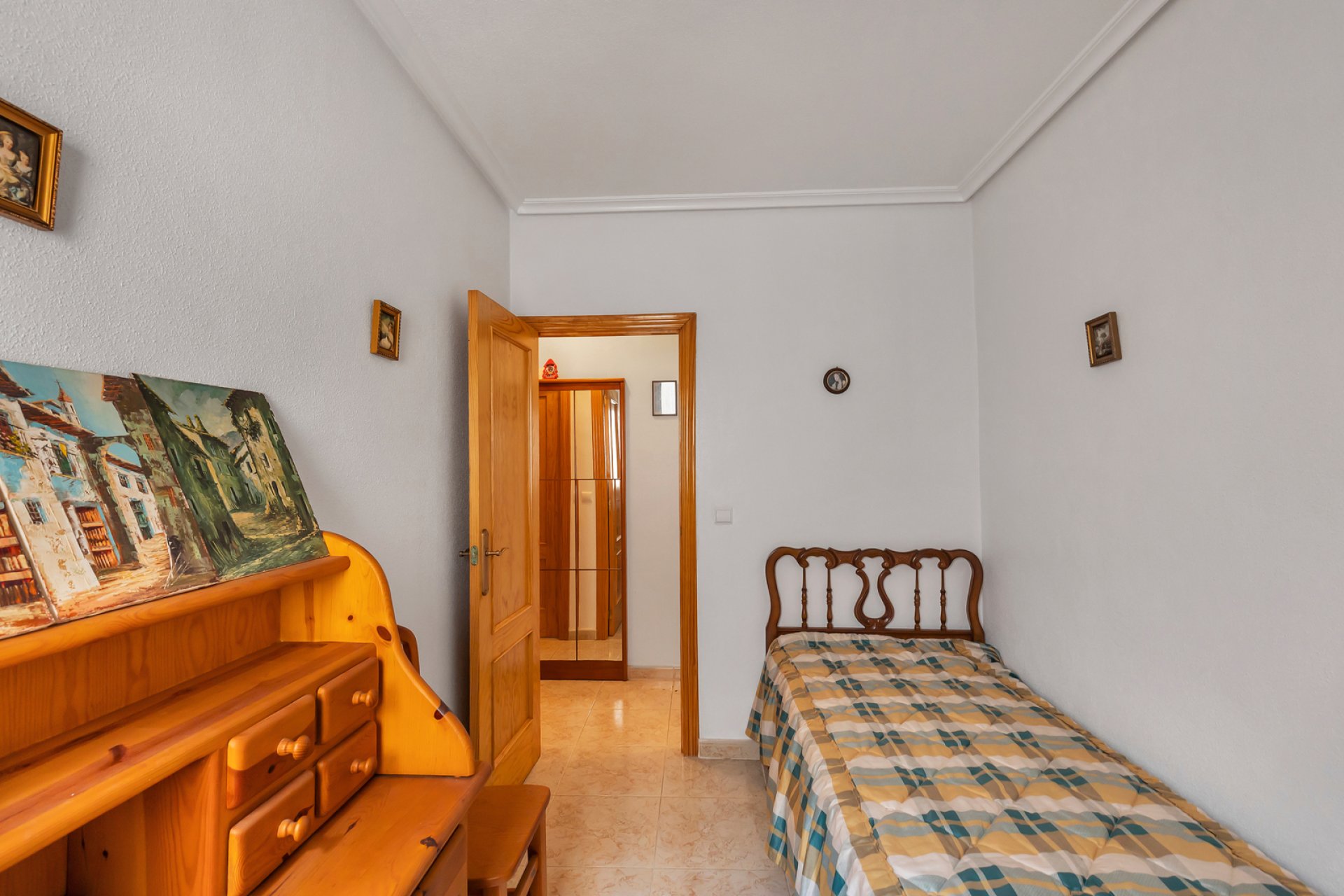 Resale - Apartment / flat -
Torrevieja - Playa Los Naufragos