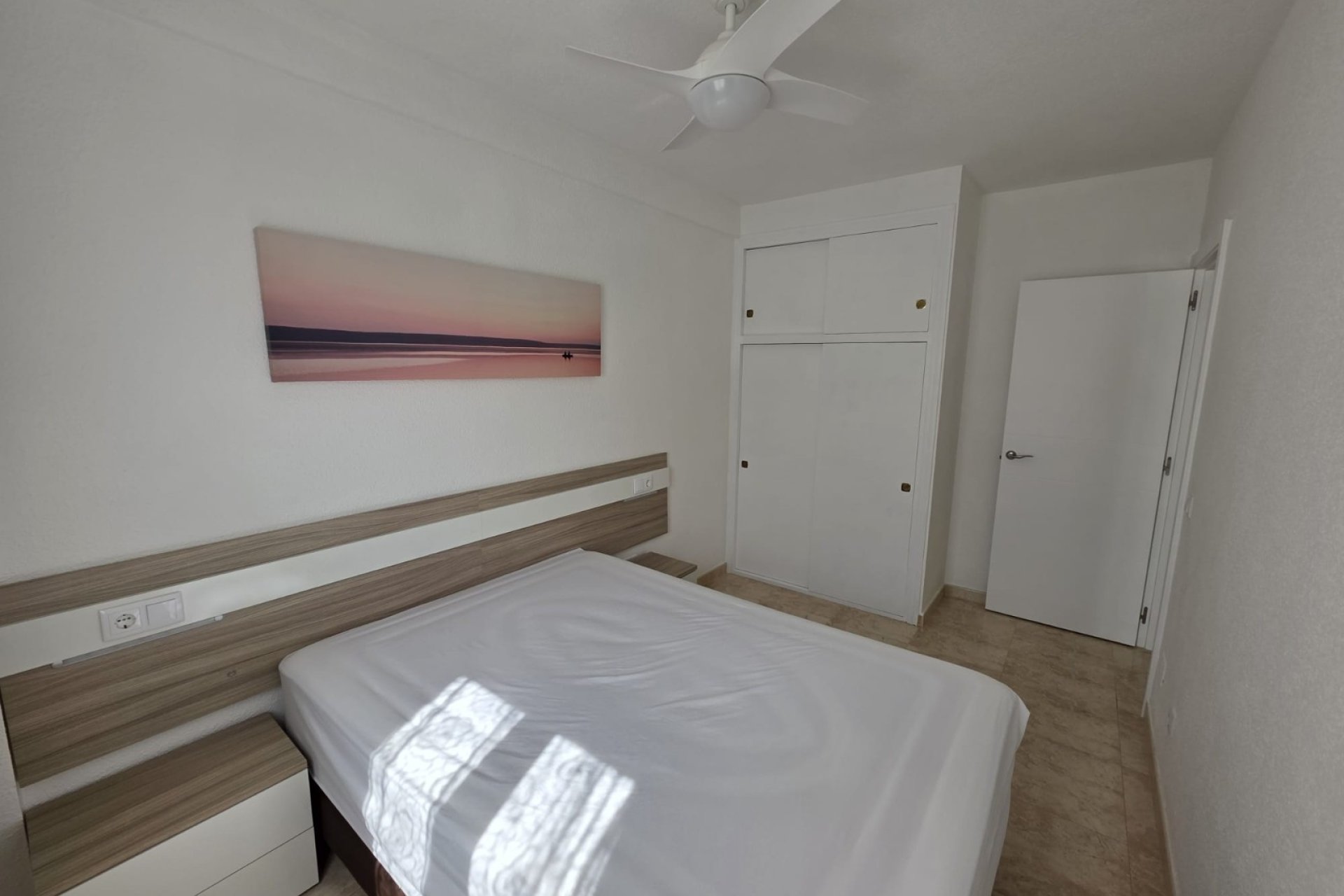 Resale - Apartment / flat -
Torrevieja - Playa
