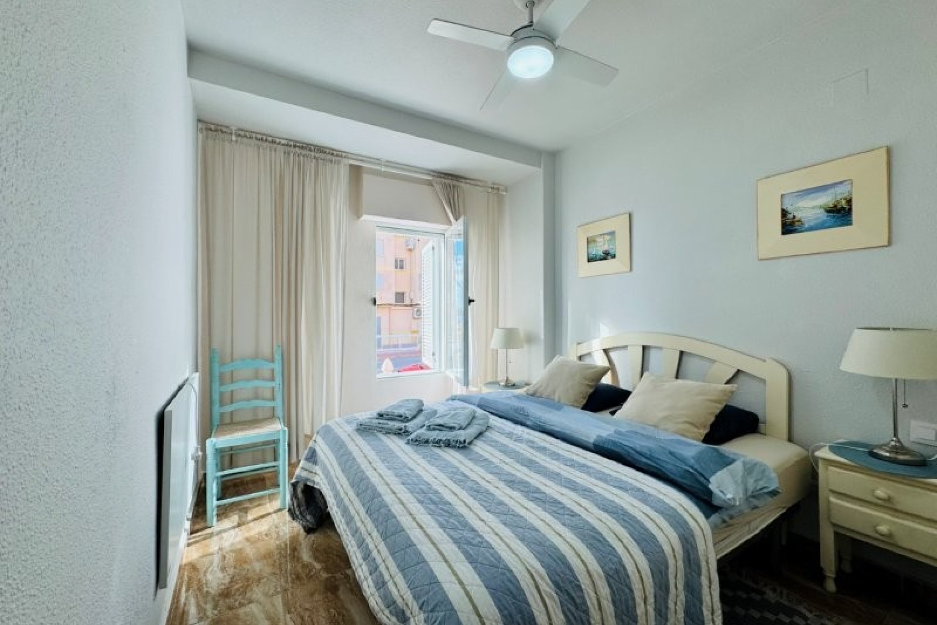 Resale - Apartment / flat -
Torrevieja - Puerto Romano