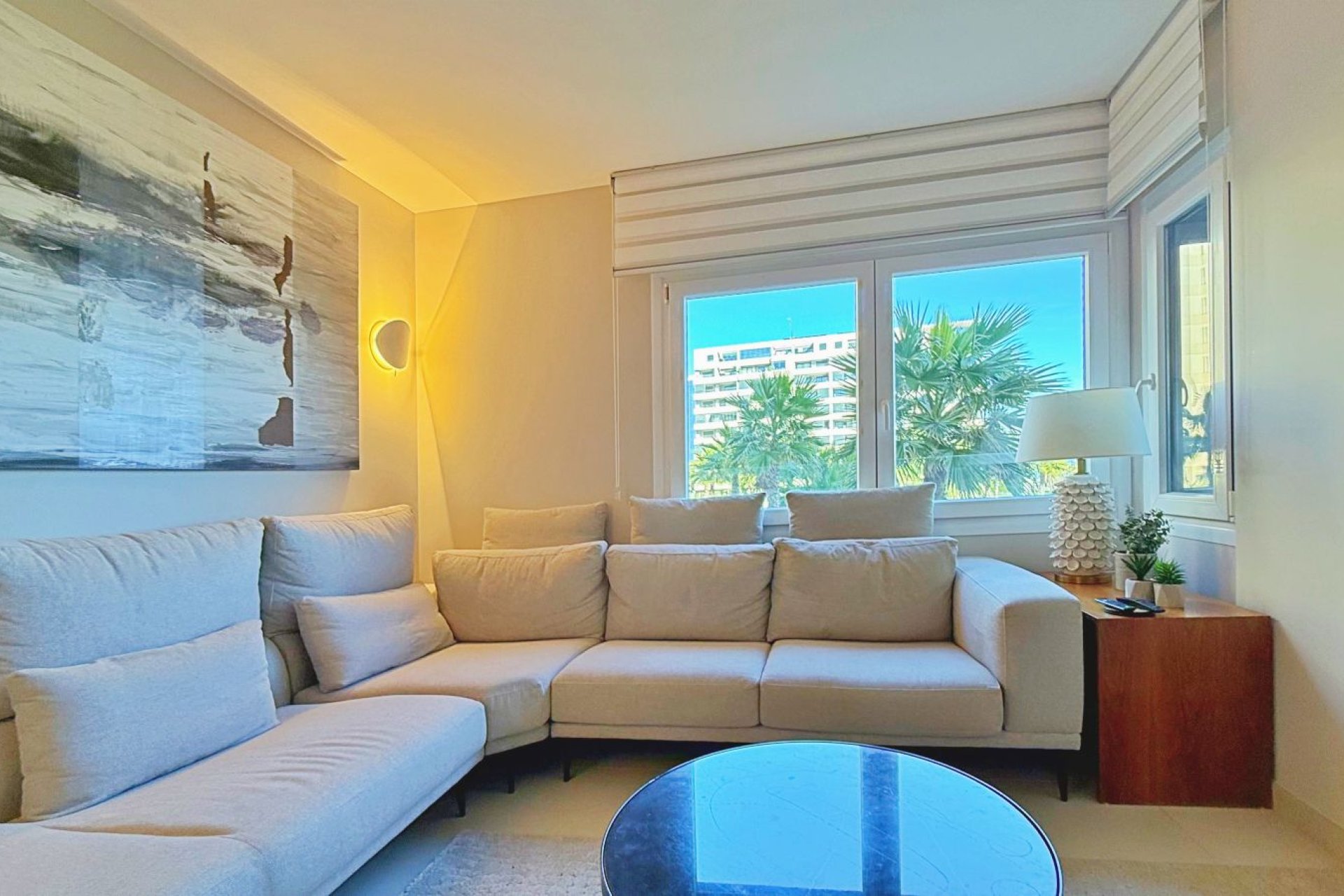 Resale - Apartment / flat -
Torrevieja - Punta prima
