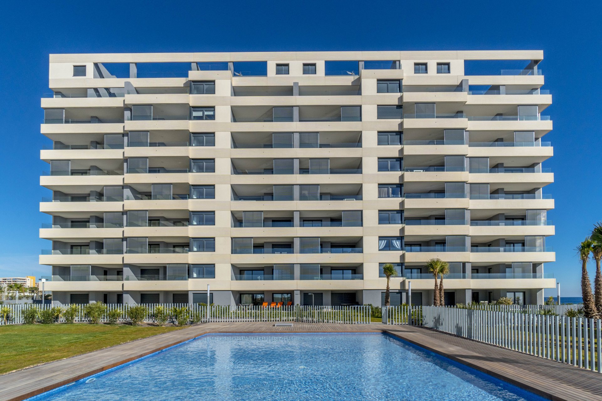 Resale - Apartment / flat -
Torrevieja - Punta prima