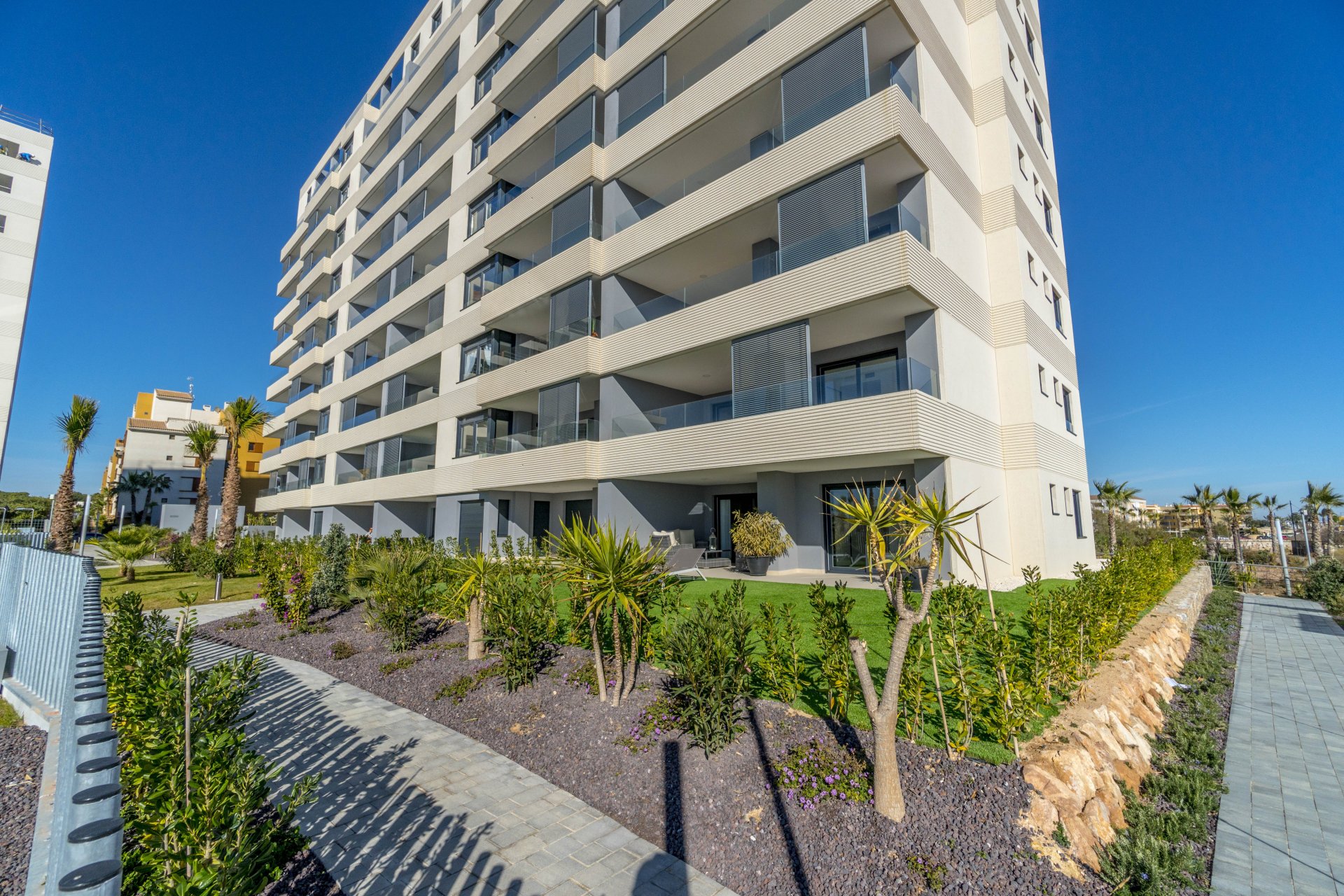 Resale - Apartment / flat -
Torrevieja - Punta prima