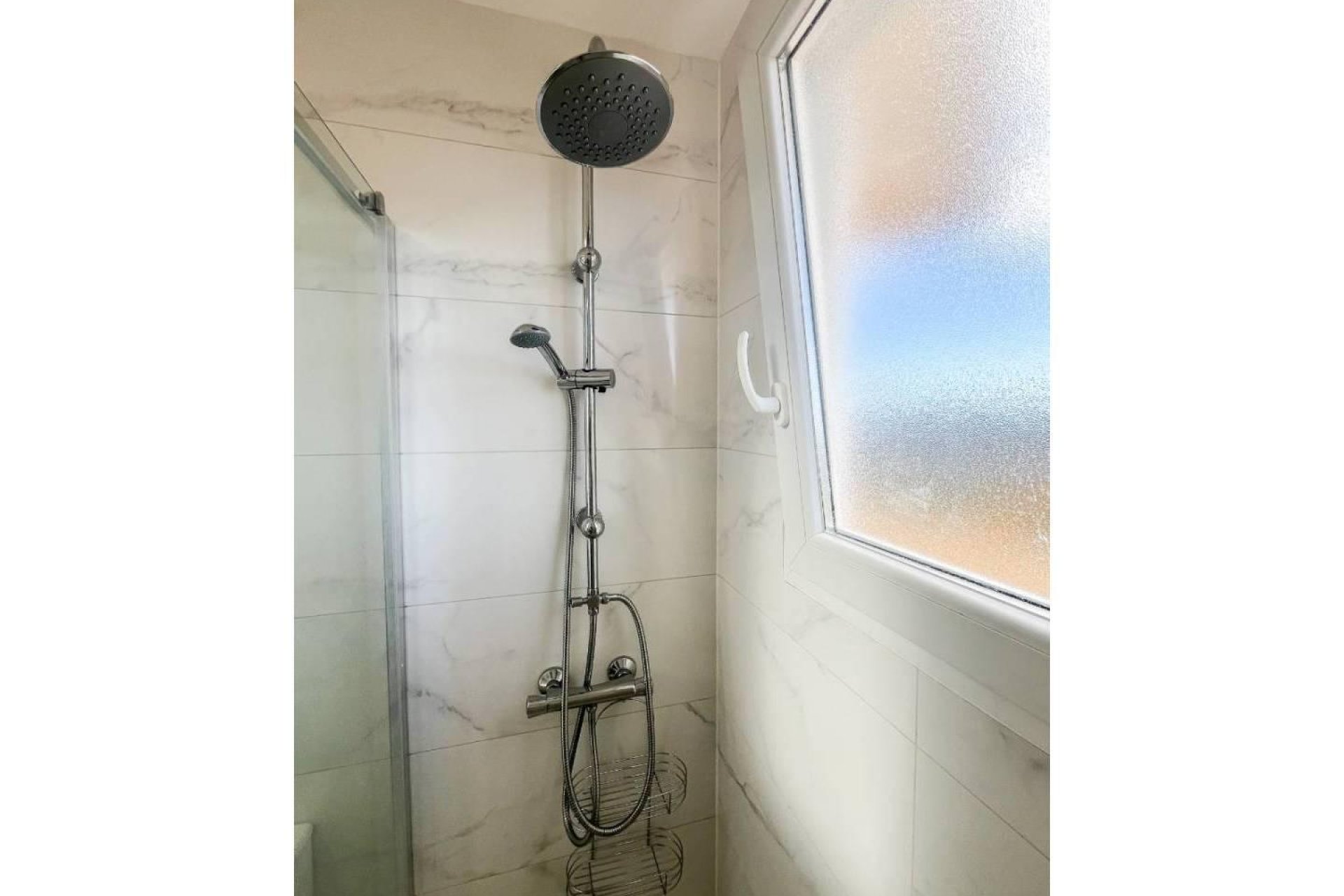 Resale - Apartment / flat -
Torrevieja - Punta prima