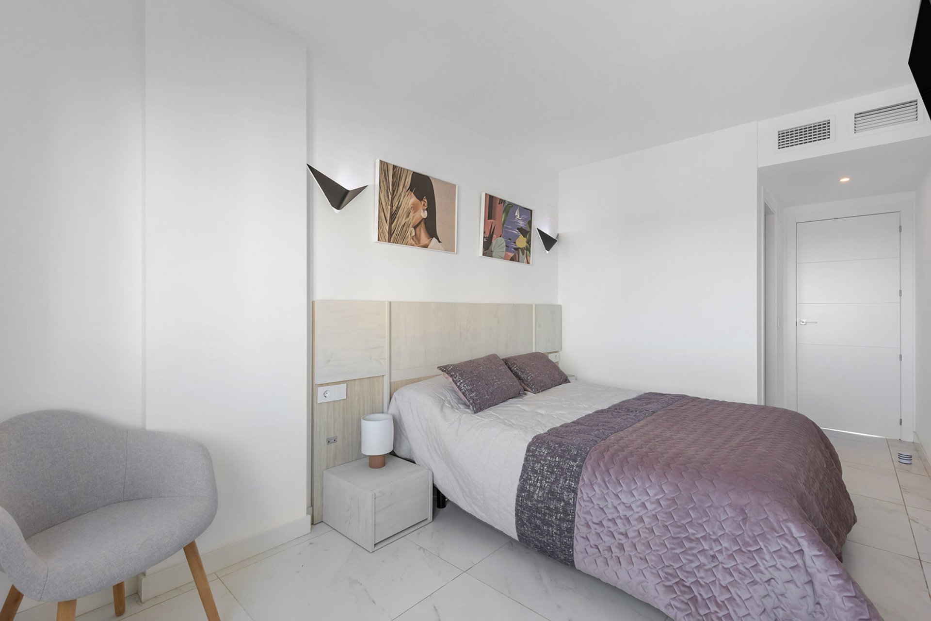 Resale - Apartment / flat -
Torrevieja - Punta prima