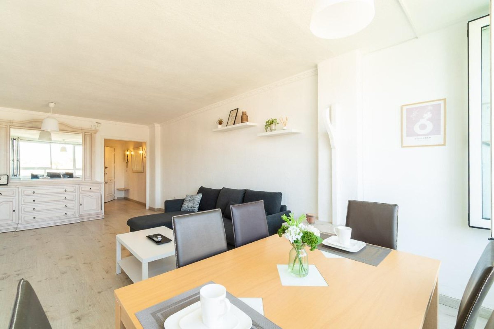 Resale - Apartment / flat -
Torrevieja - Punta prima