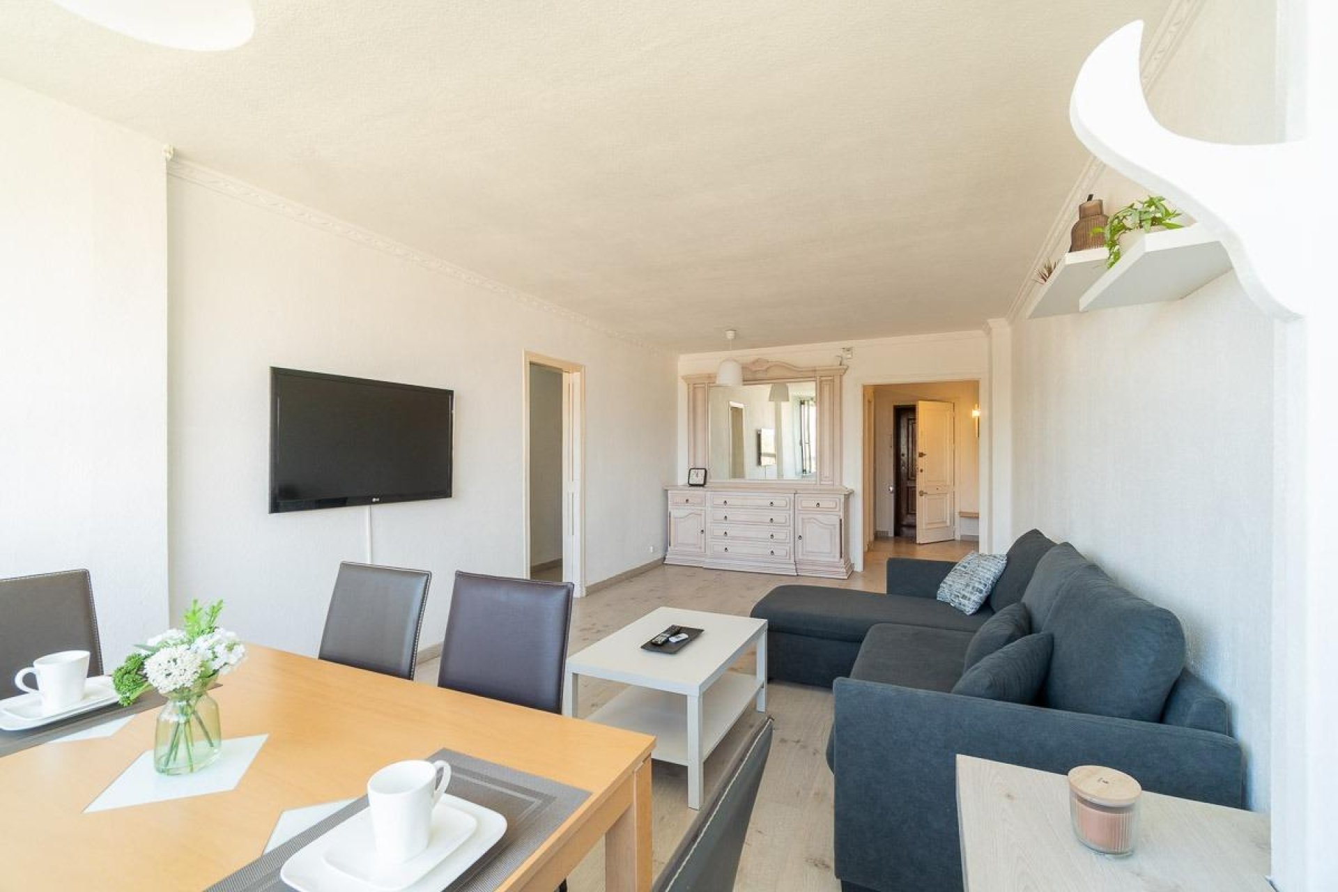 Resale - Apartment / flat -
Torrevieja - Punta prima