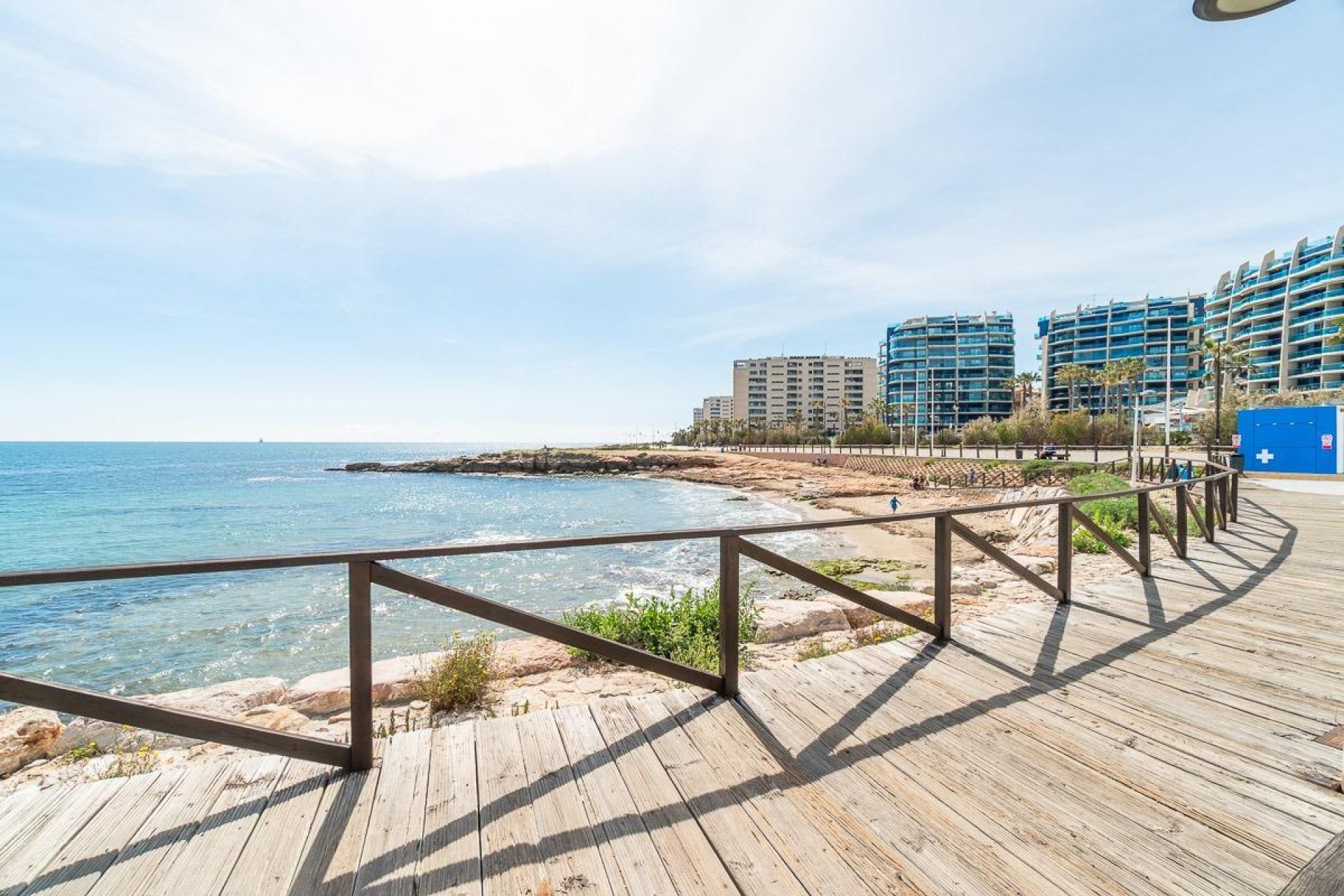 Resale - Apartment / flat -
Torrevieja - Punta prima