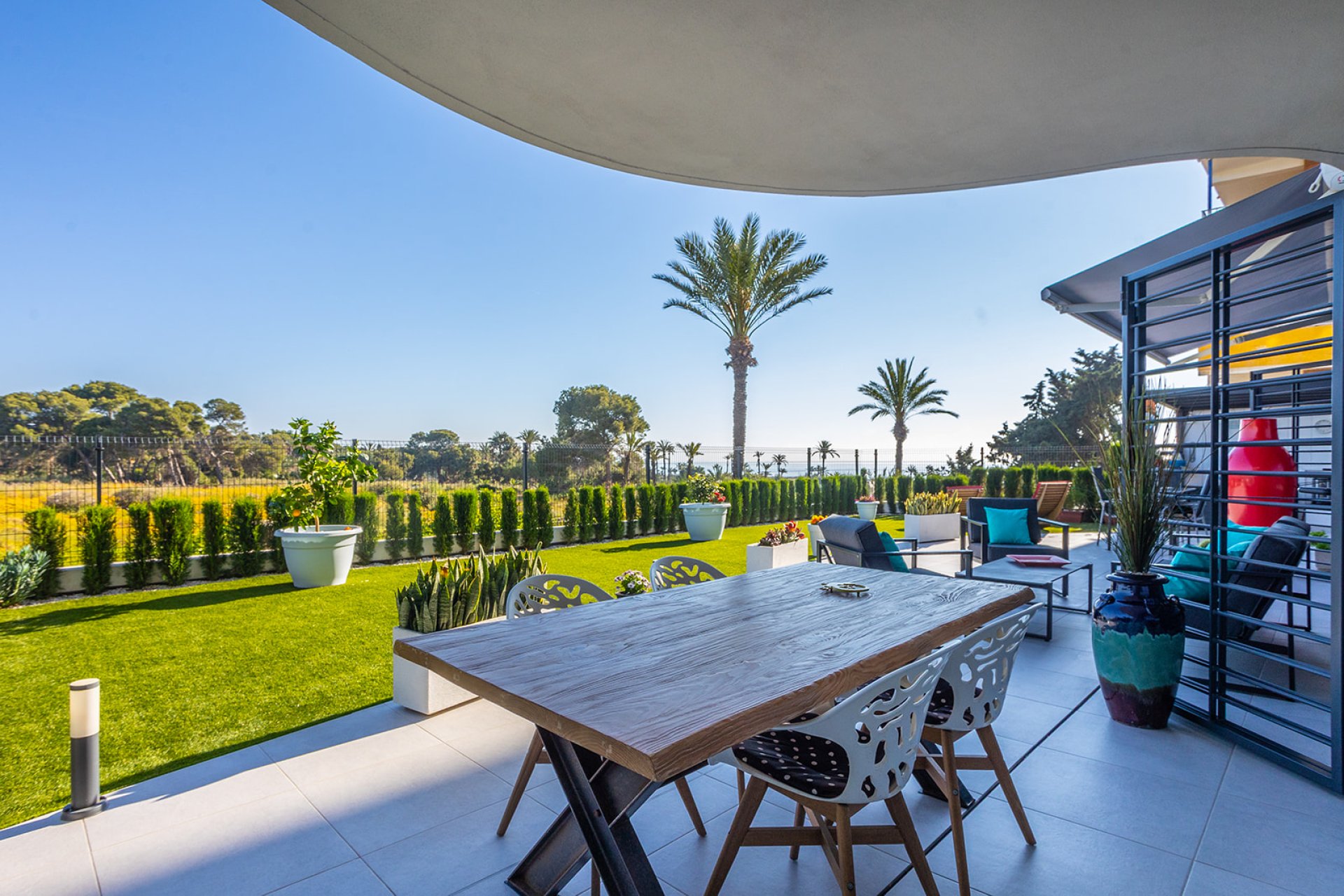 Resale - Apartment / flat -
Torrevieja - Punta prima