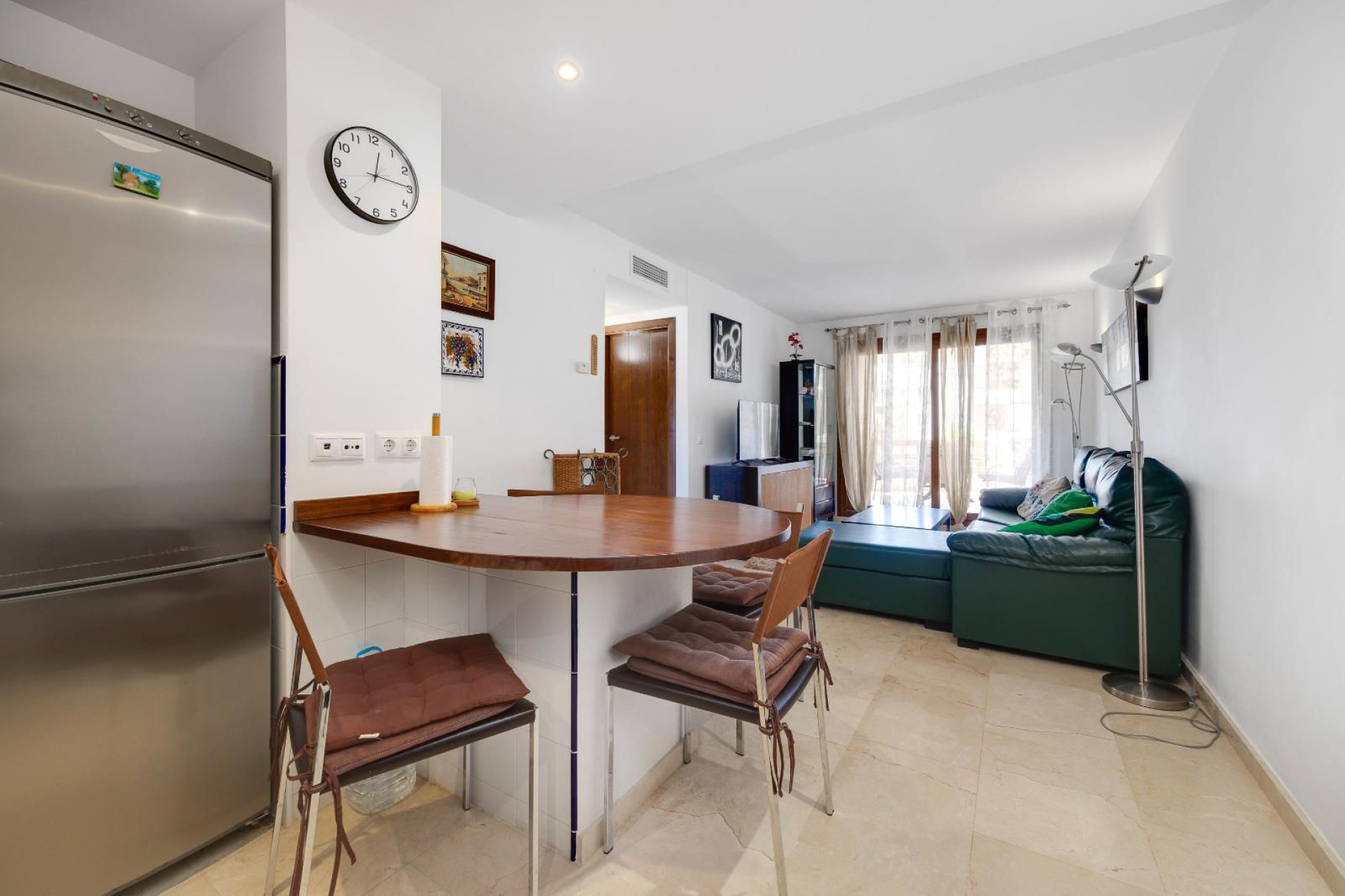 Resale - Apartment / flat -
Torrevieja - Punta prima