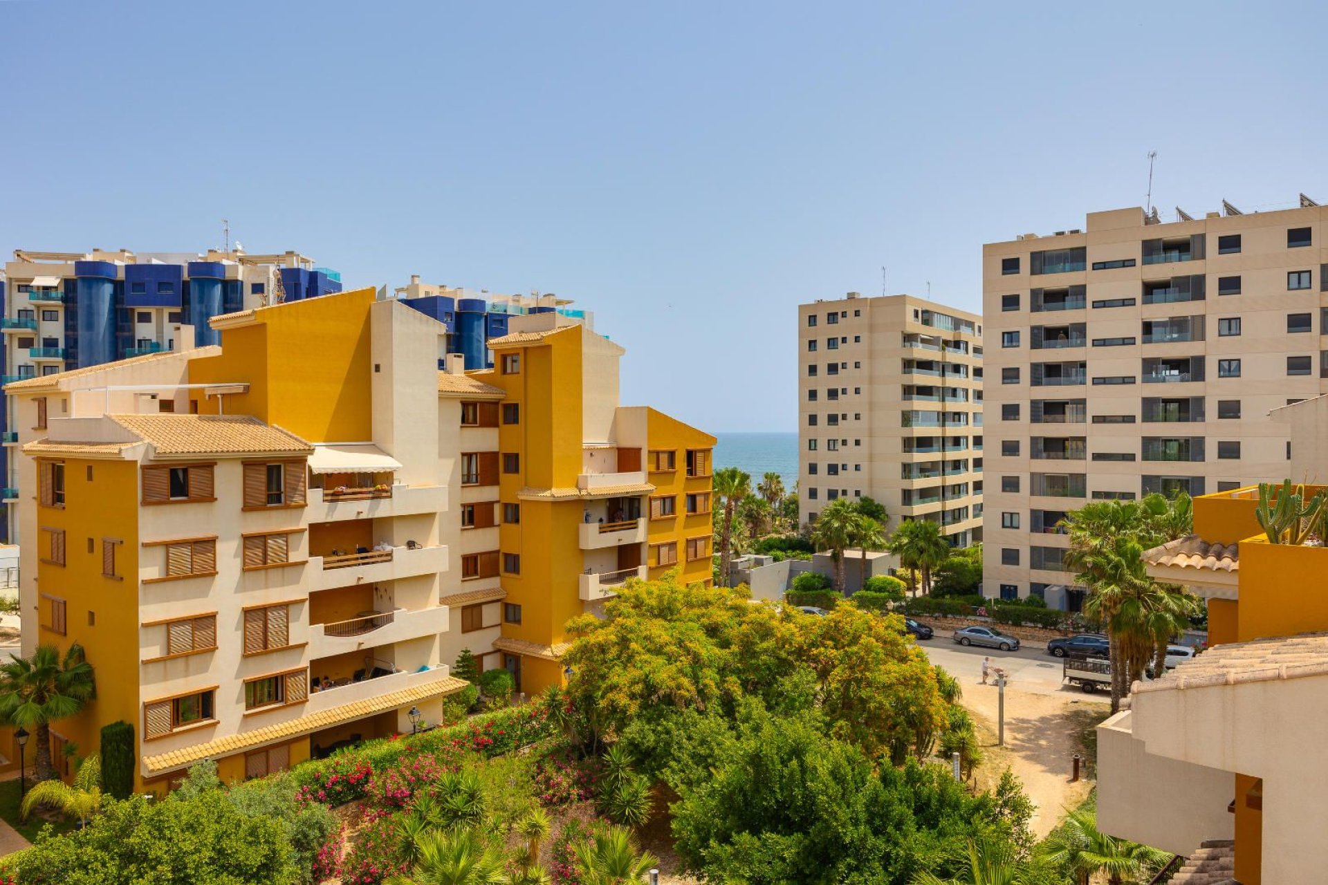 Resale - Apartment / flat -
Torrevieja - Punta prima