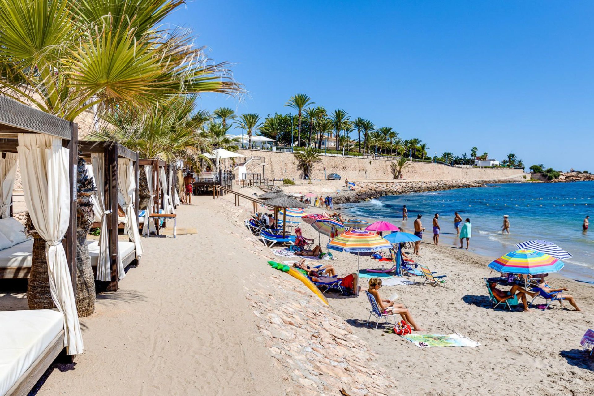Resale - Apartment / flat -
Torrevieja - Punta prima