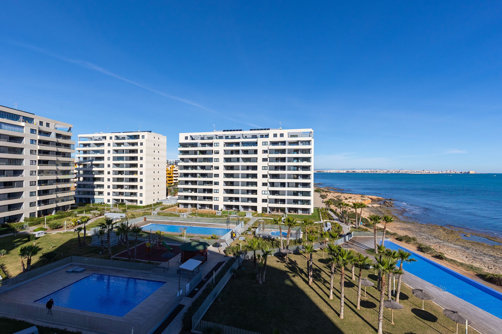 Resale - Apartment / flat -
Torrevieja - Punta prima