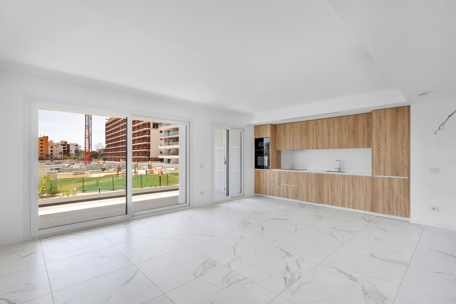 Resale - Apartment / flat -
Torrevieja - Punta prima
