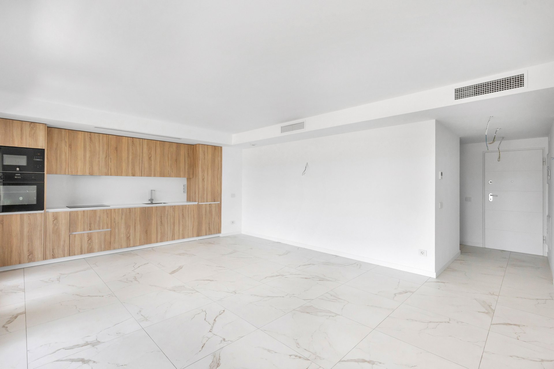 Resale - Apartment / flat -
Torrevieja - Punta prima