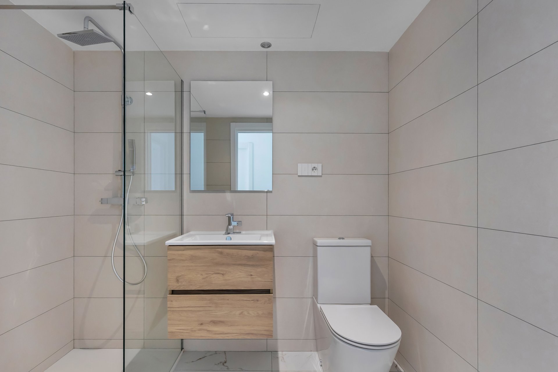 Resale - Apartment / flat -
Torrevieja - Punta prima