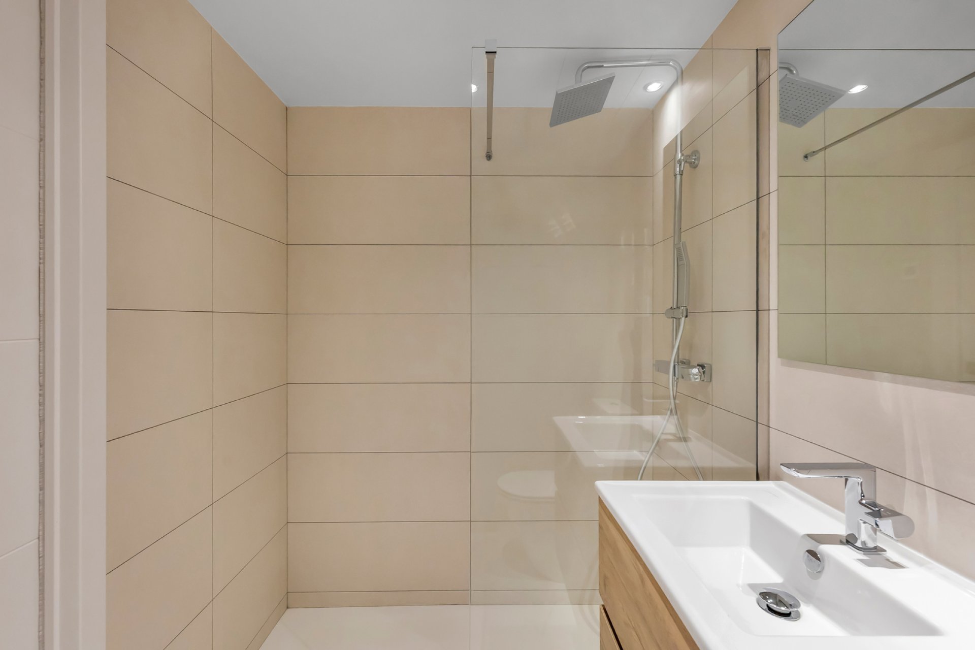 Resale - Apartment / flat -
Torrevieja - Punta prima