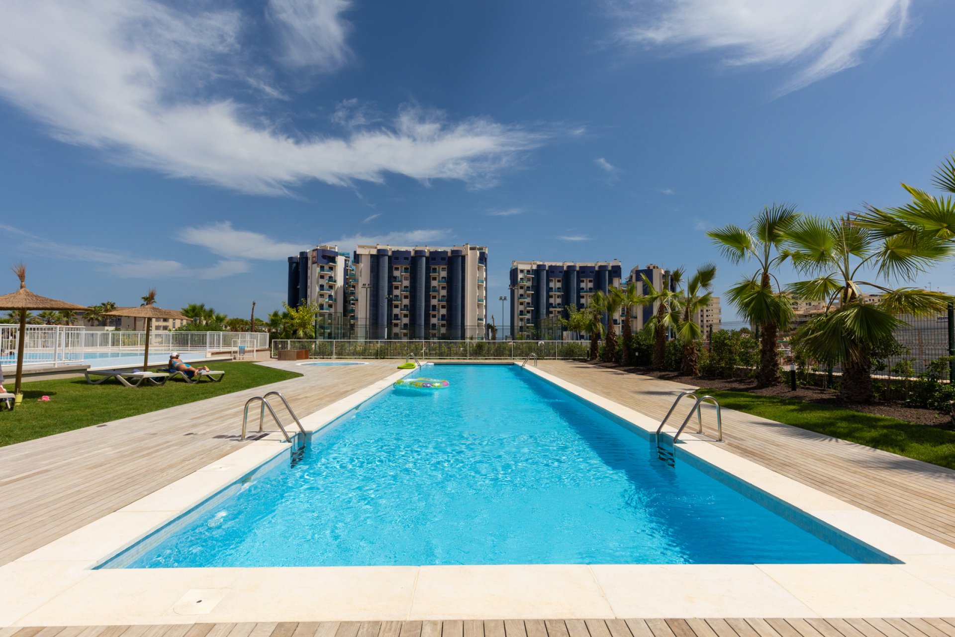 Resale - Apartment / flat -
Torrevieja - Punta prima