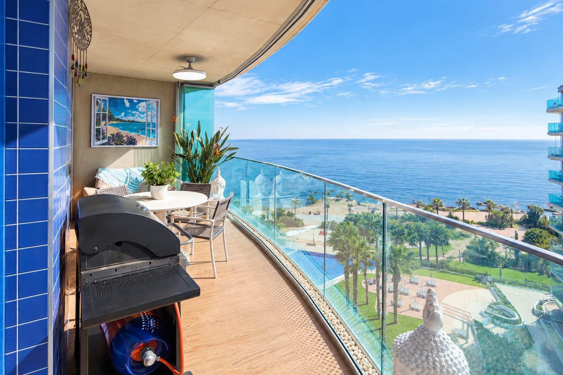 Resale - Apartment / flat -
Torrevieja - Punta prima