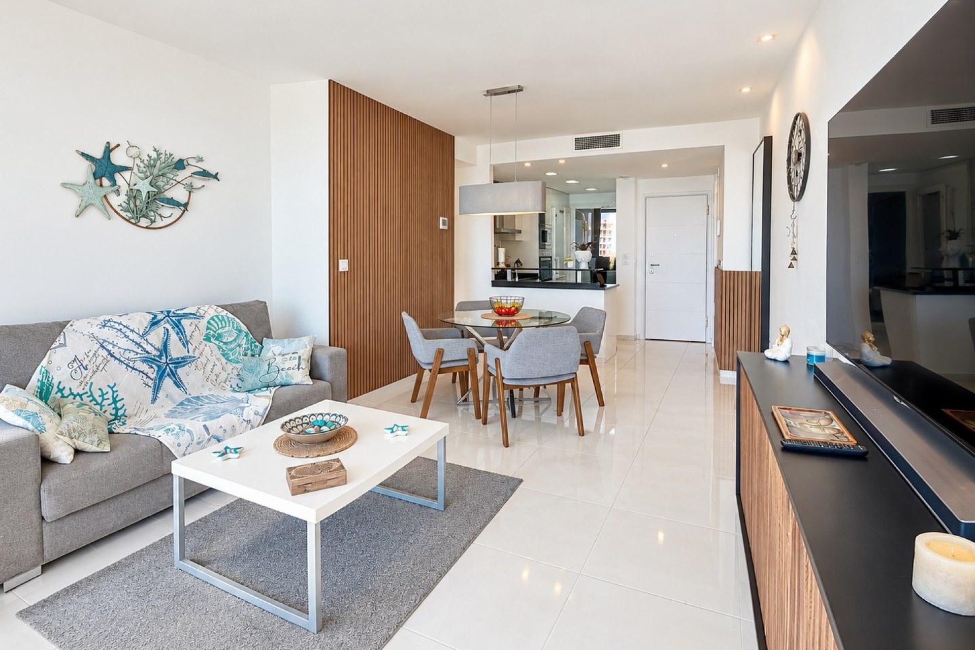 Resale - Apartment / flat -
Torrevieja - Punta prima