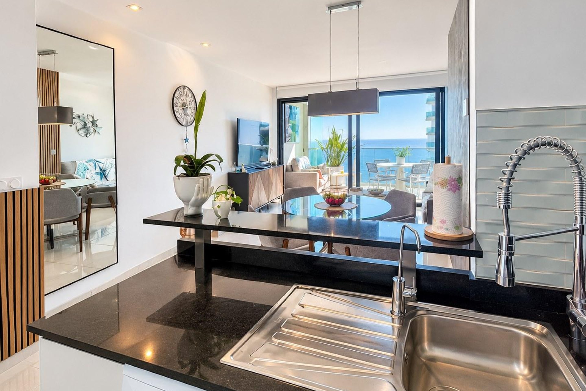 Resale - Apartment / flat -
Torrevieja - Punta prima