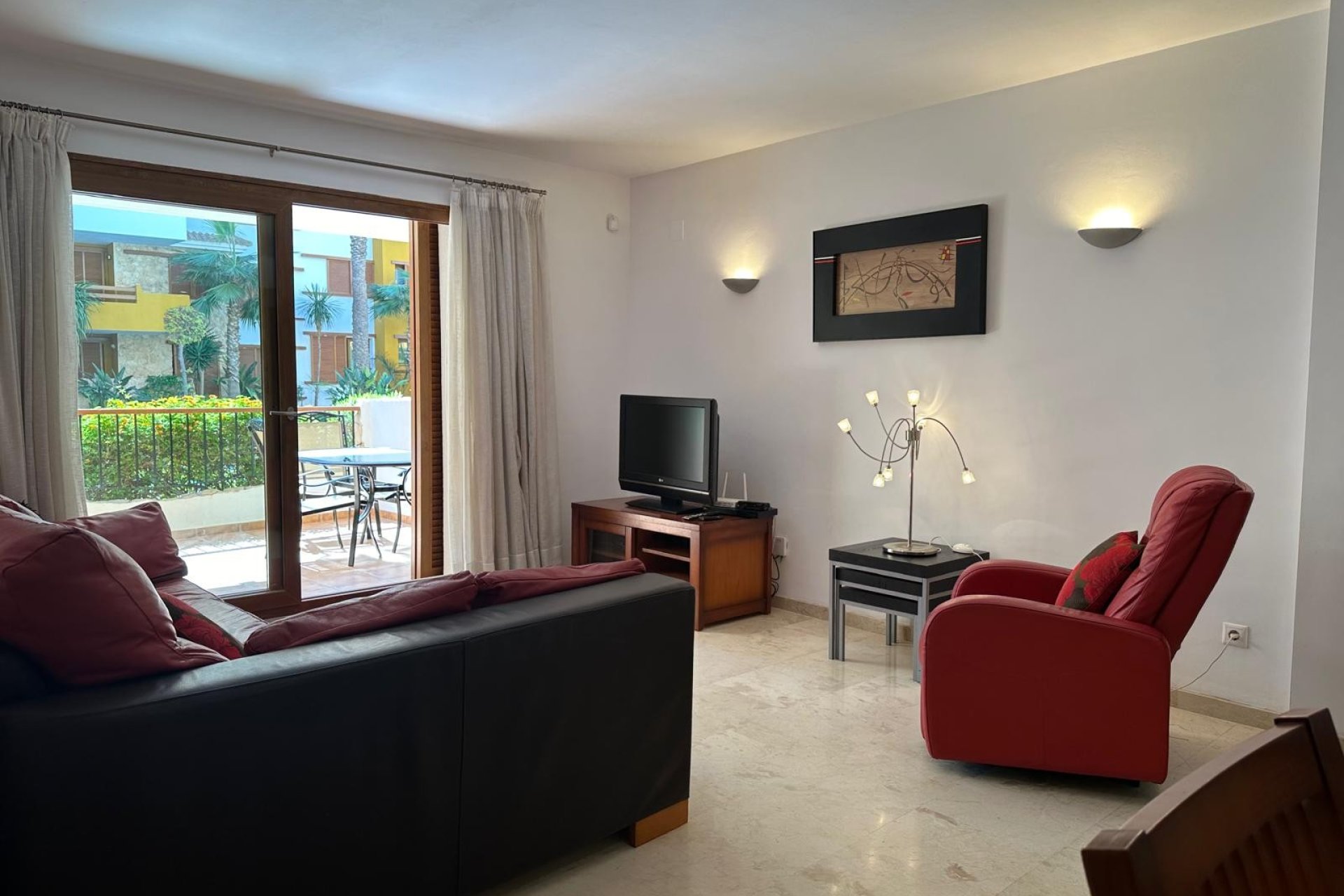 Resale - Apartment / flat -
Torrevieja - Punta prima