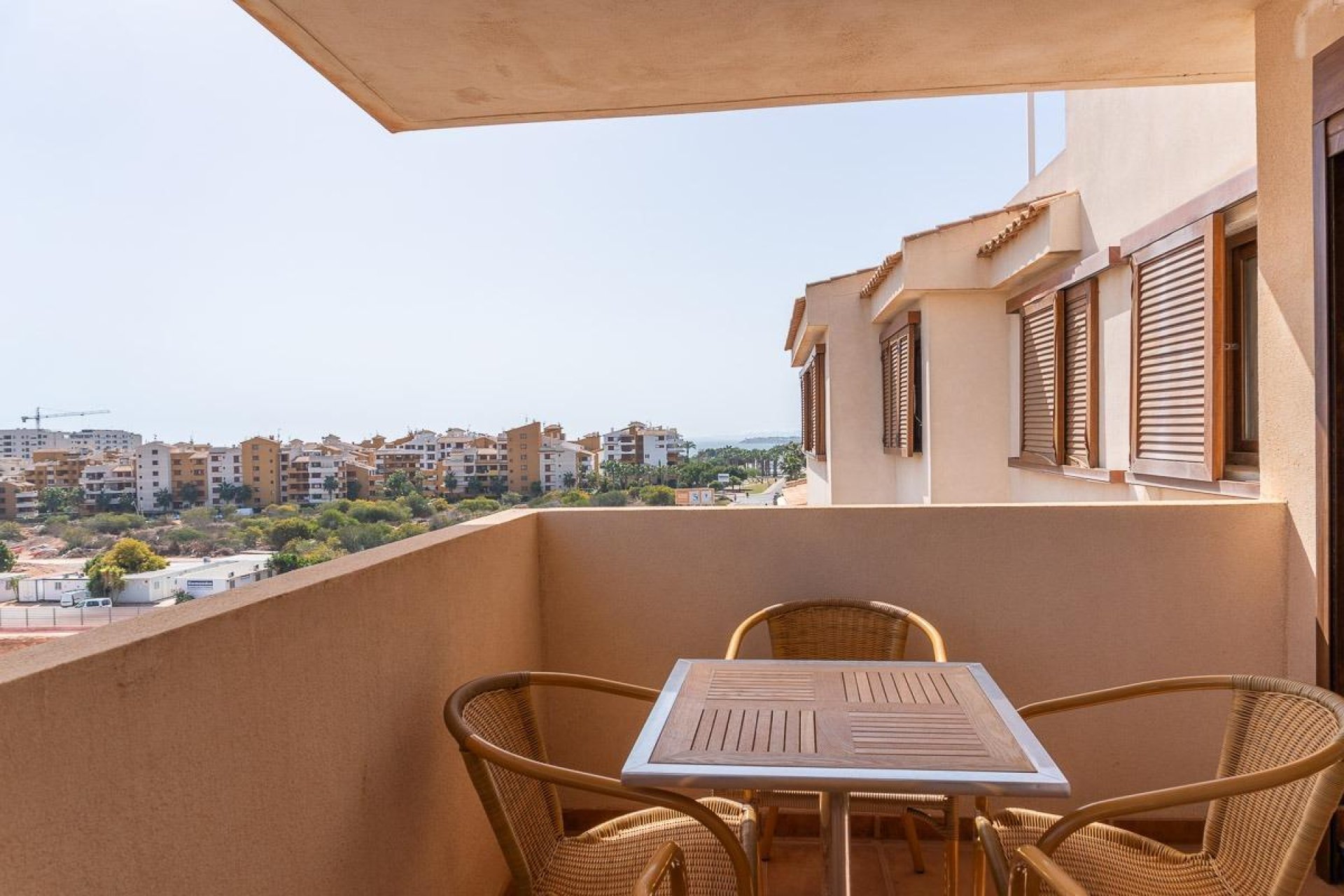 Resale - Apartment / flat -
Torrevieja - Punta prima