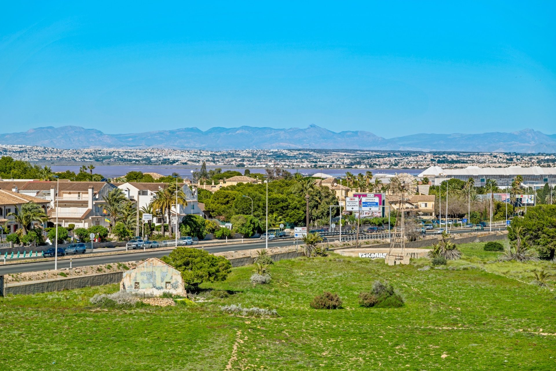 Resale - Apartment / flat -
Torrevieja - Rocio del Mar