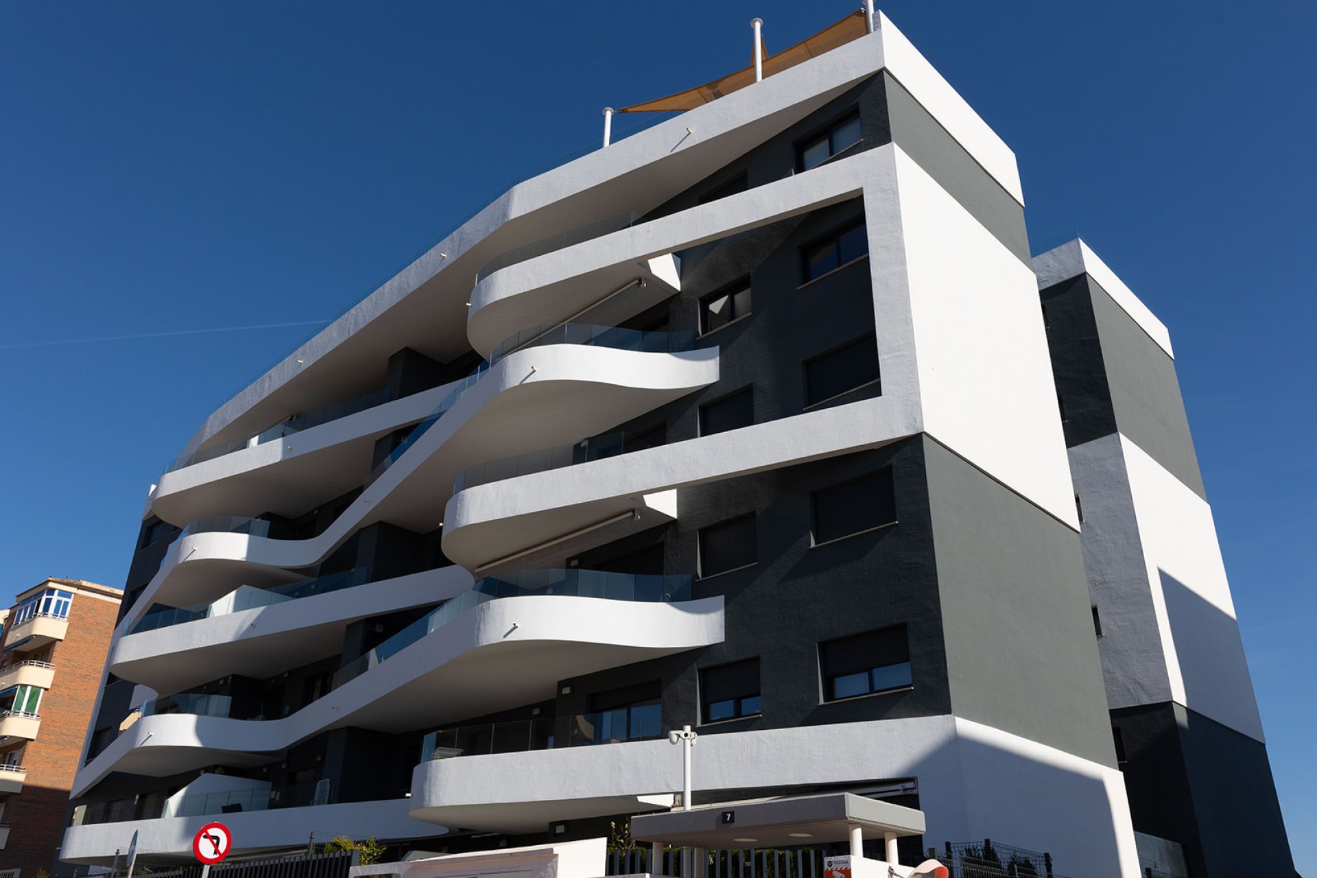 Resale - Apartment / flat -
Torrevieja - Rocio del Mar