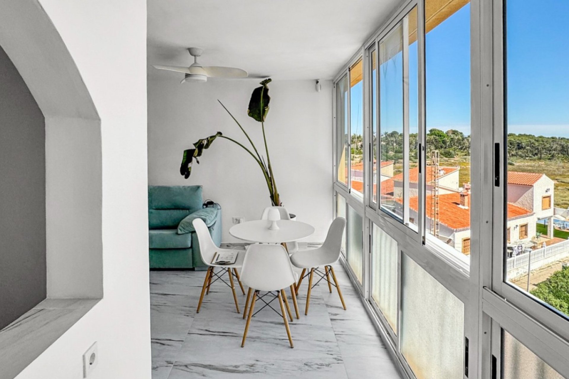 Resale - Apartment / flat -
Torrevieja - Rocio del Mar