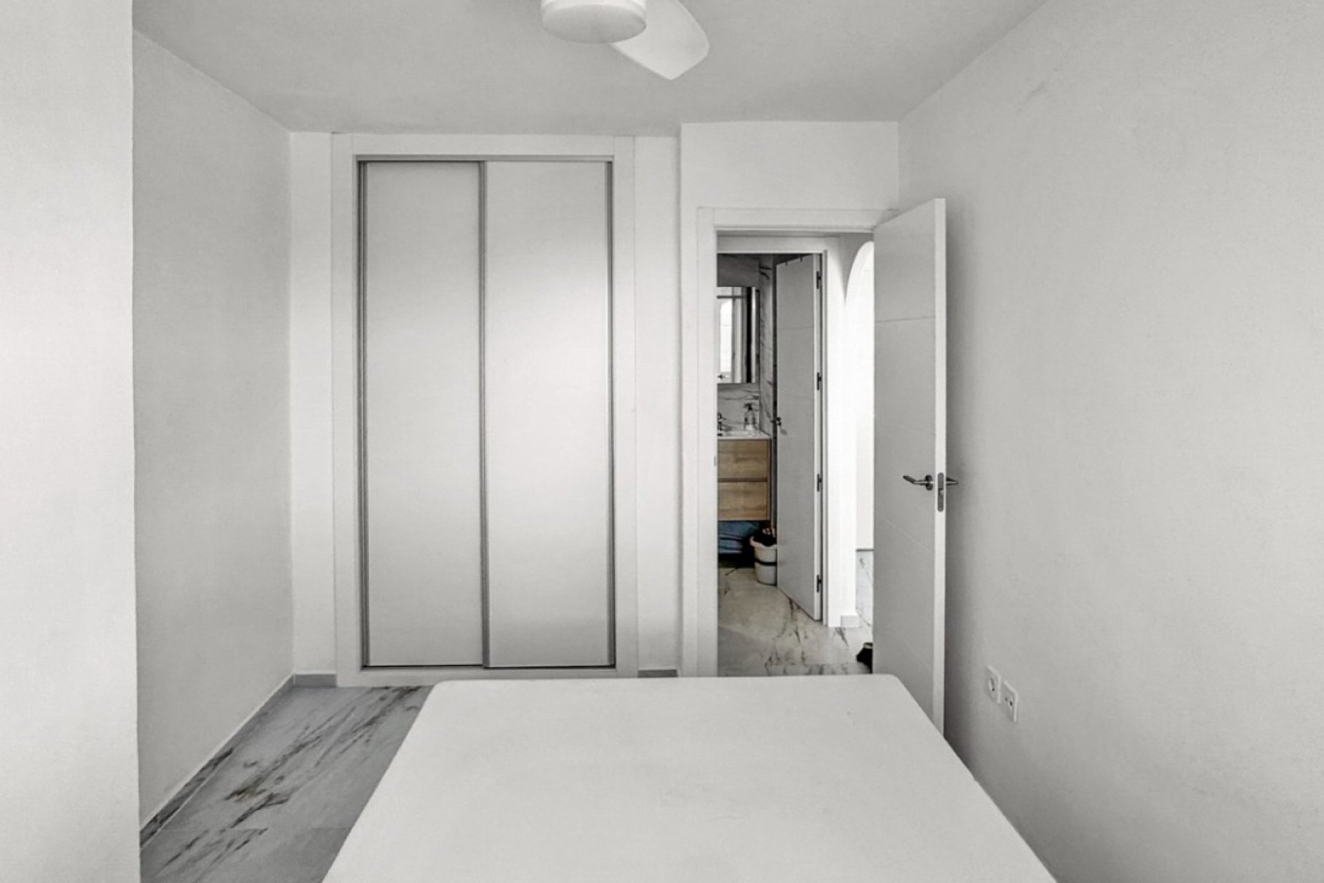 Resale - Apartment / flat -
Torrevieja - Rocio del Mar