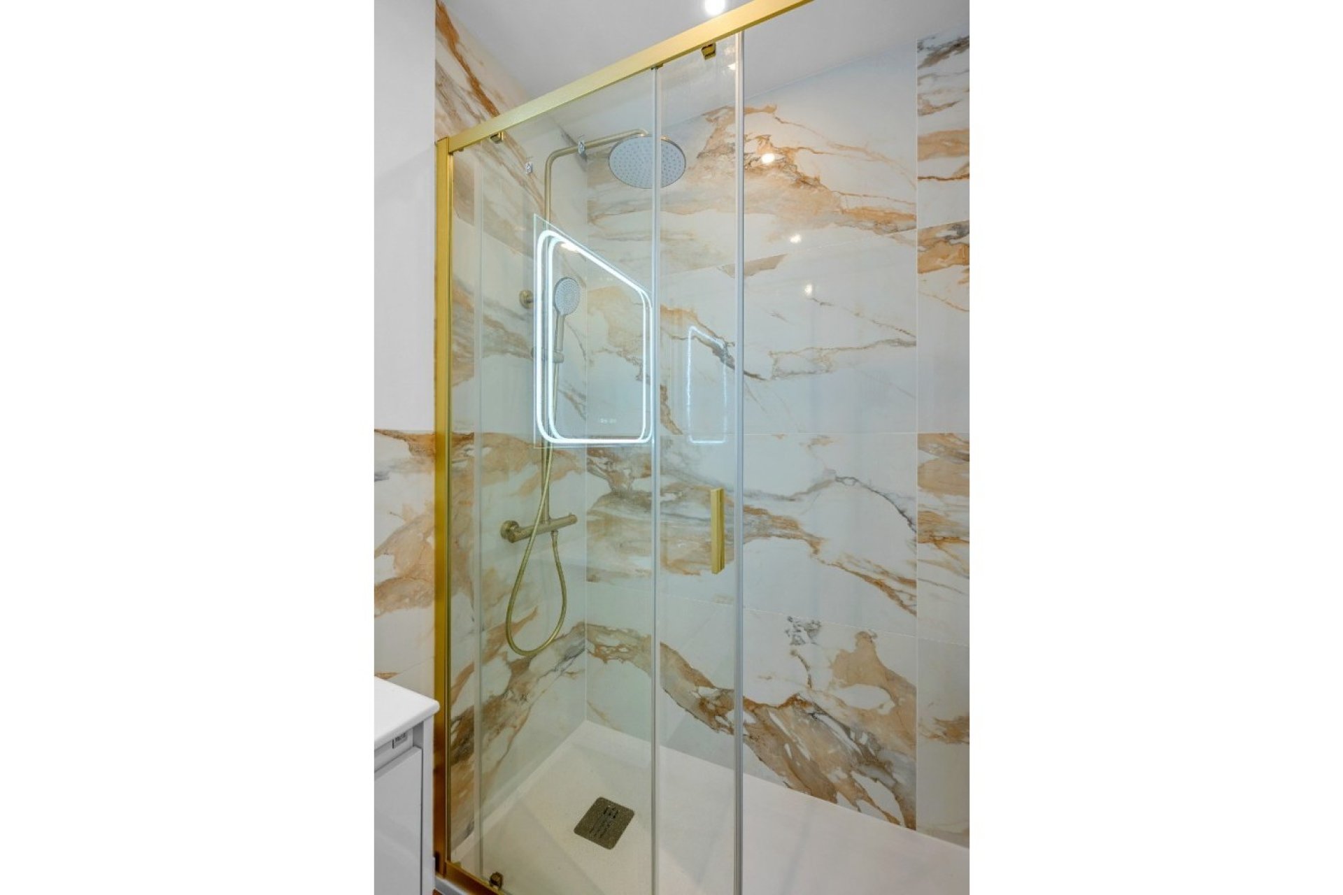 Resale - Apartment / flat -
Torrevieja - Rocio del Mar
