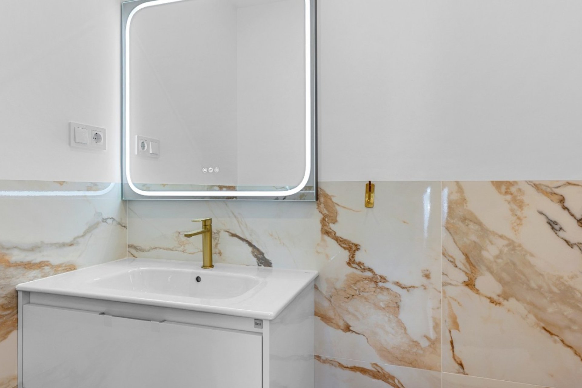 Resale - Apartment / flat -
Torrevieja - Rocio del Mar