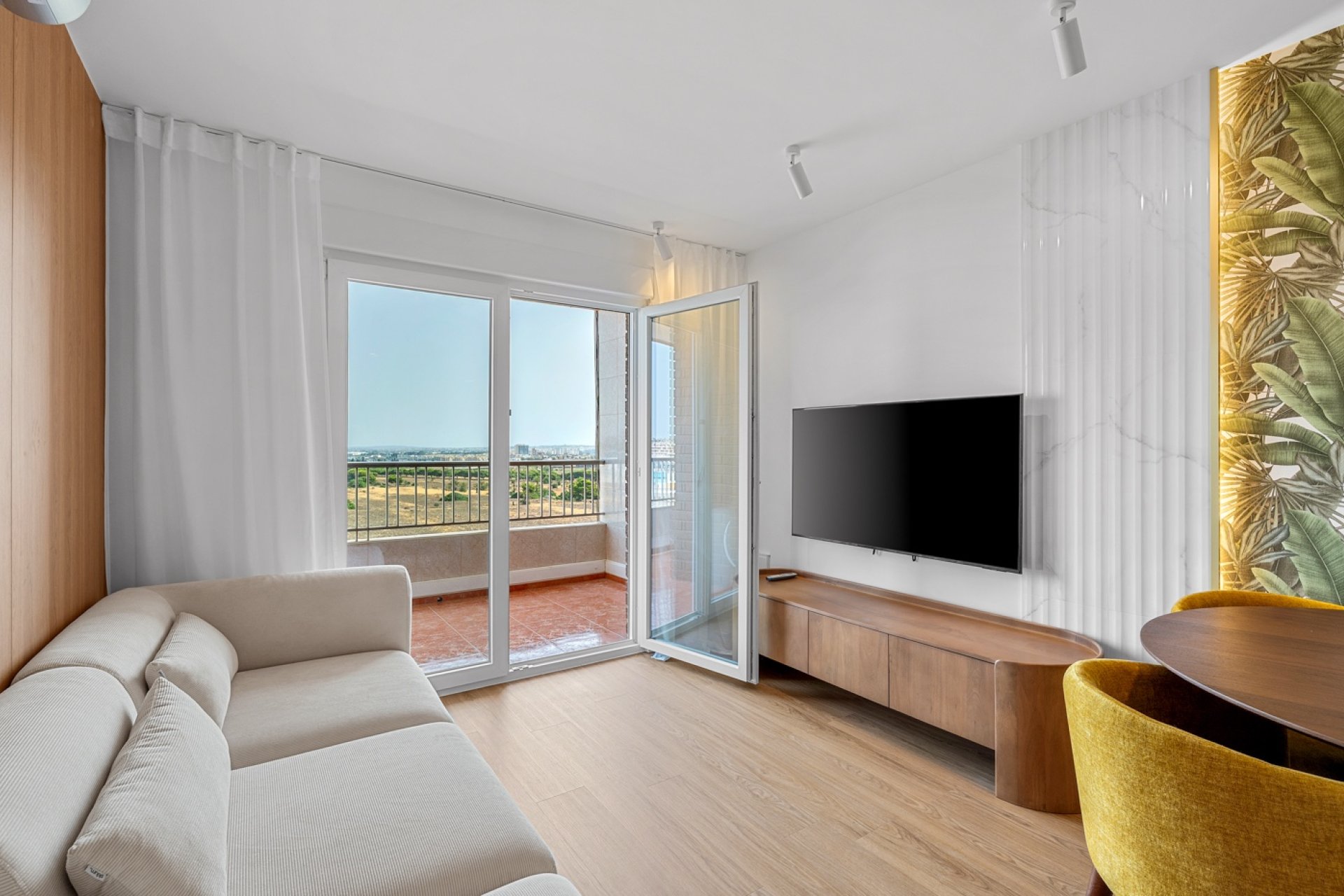 Resale - Apartment / flat -
Torrevieja - Rocio del Mar