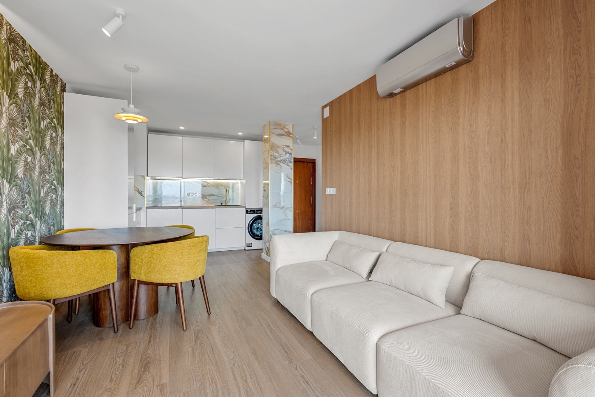 Resale - Apartment / flat -
Torrevieja - Rocio del Mar