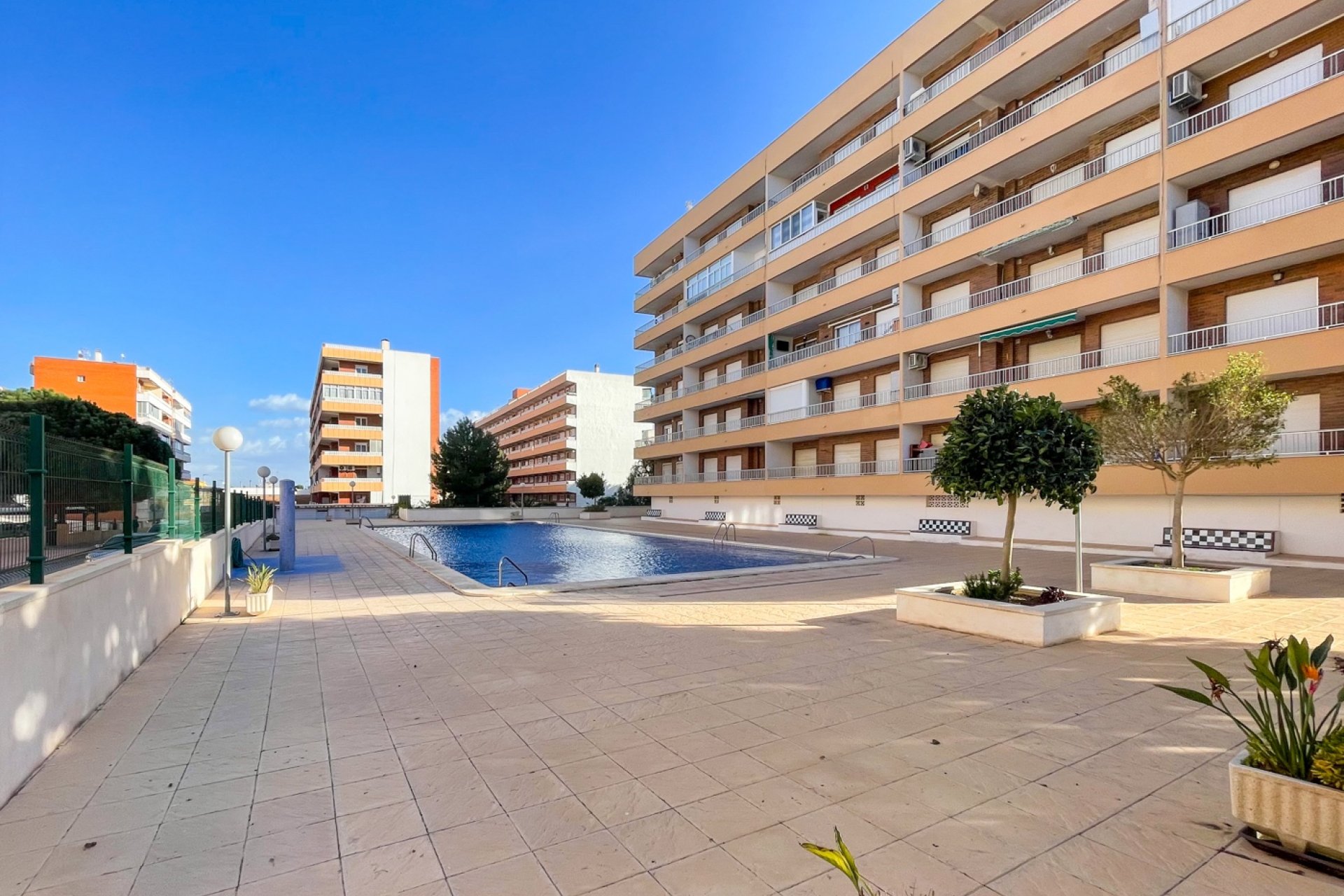 Resale - Apartment / flat -
Torrevieja - Rocio del Mar