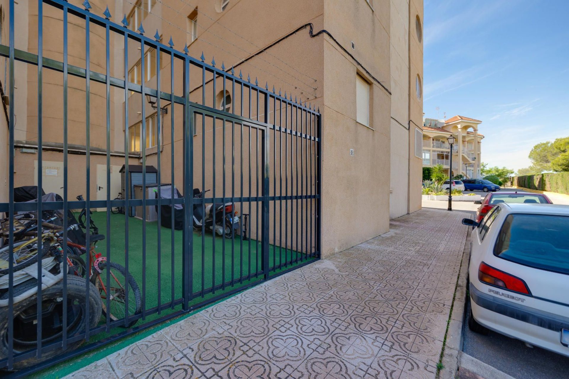 Resale - Apartment / flat -
Torrevieja - San Luis - Chaparal