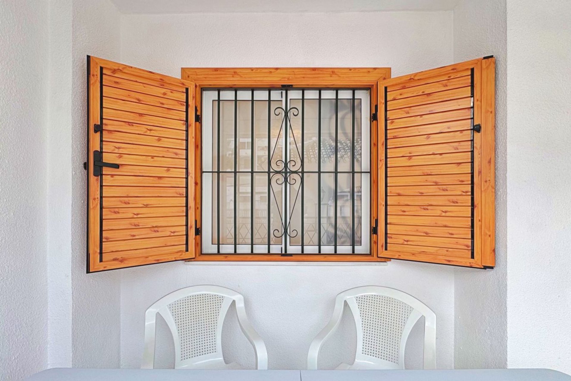 Resale - Apartment / flat -
Torrevieja - Torre La Mata