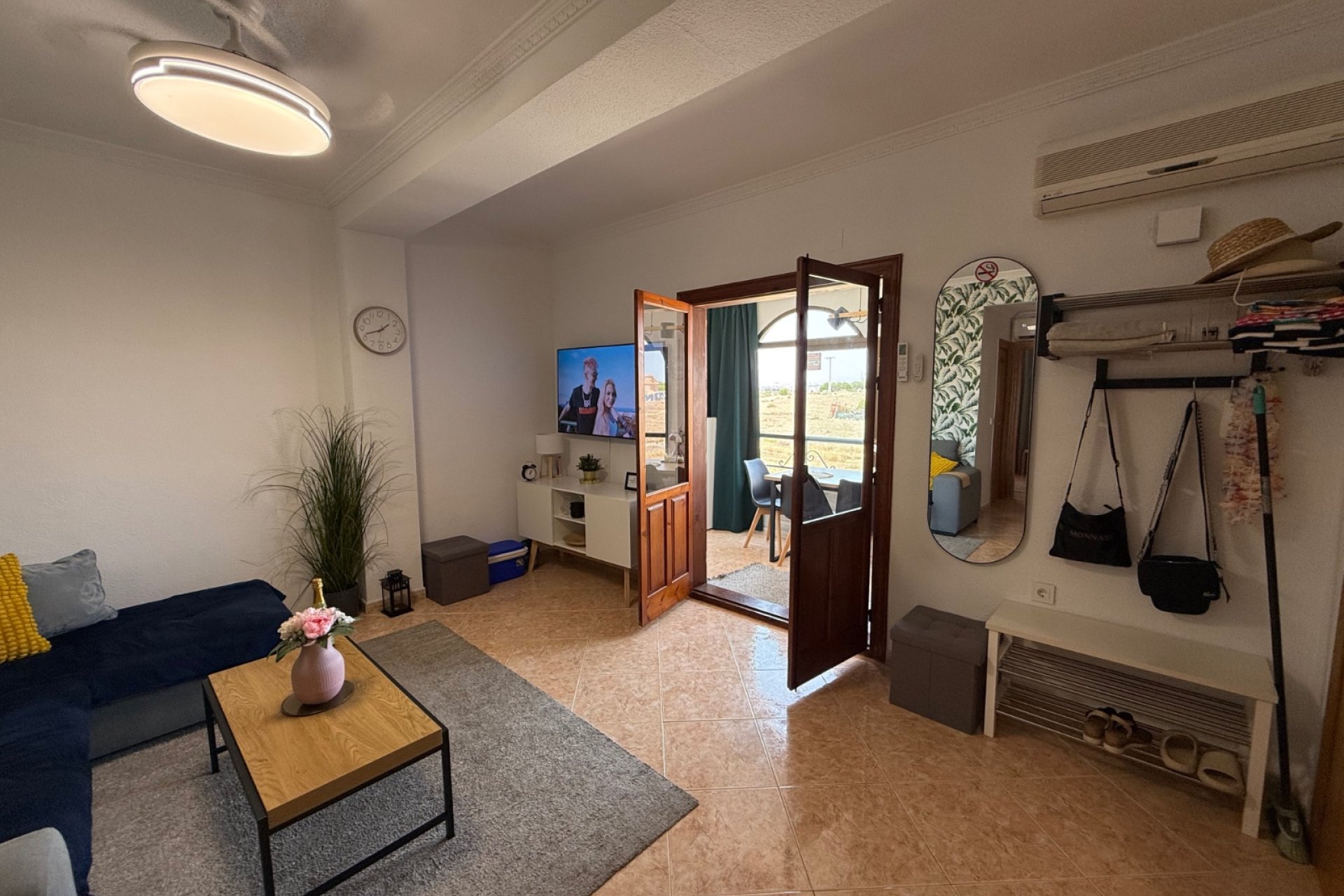 Resale - Apartment / flat -
Torrevieja - Torre La Mata