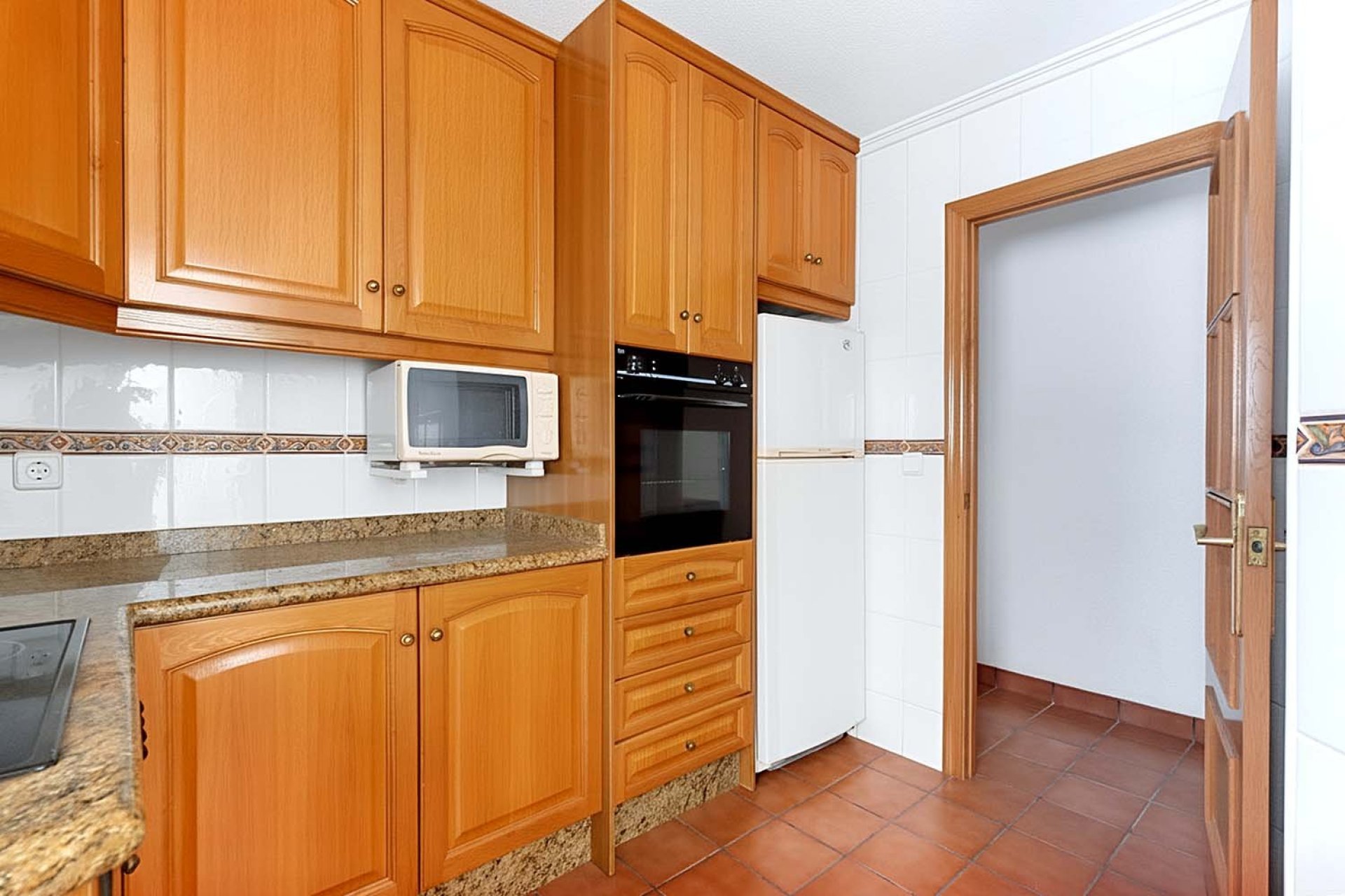 Resale - Apartment / flat -
Torrevieja - Torre La Mata