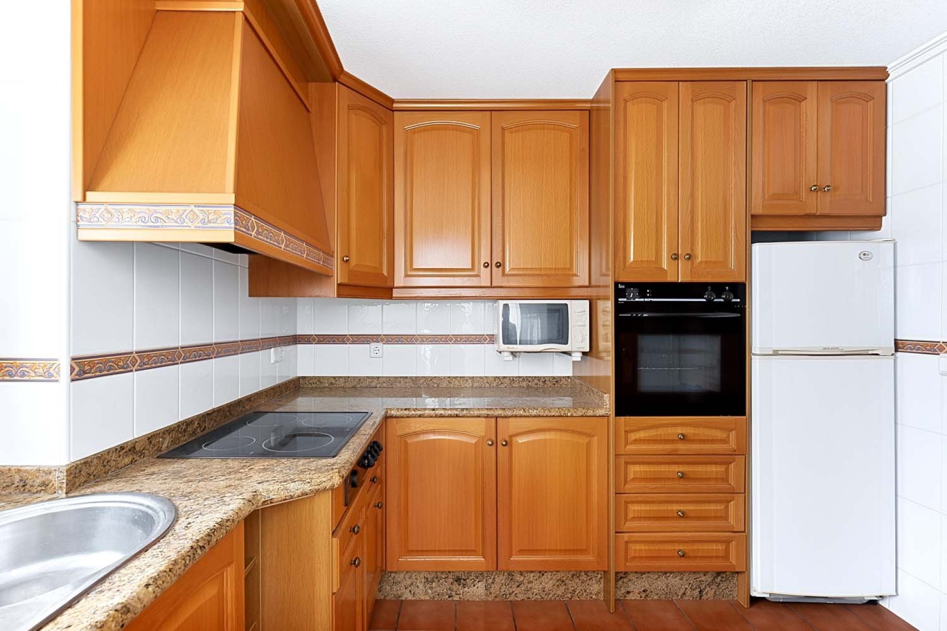 Resale - Apartment / flat -
Torrevieja - Torre La Mata