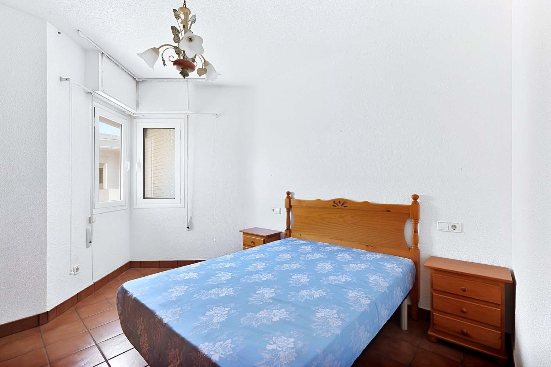 Resale - Apartment / flat -
Torrevieja - Torre La Mata