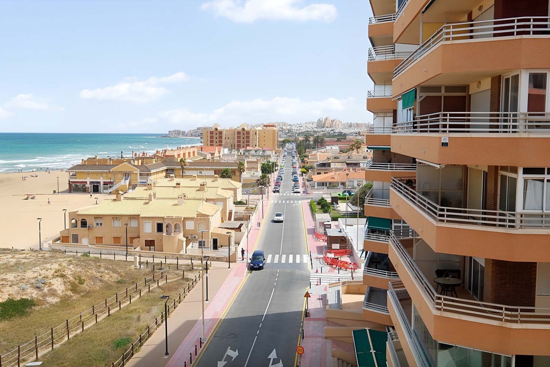 Resale - Apartment / flat -
Torrevieja - Torre La Mata